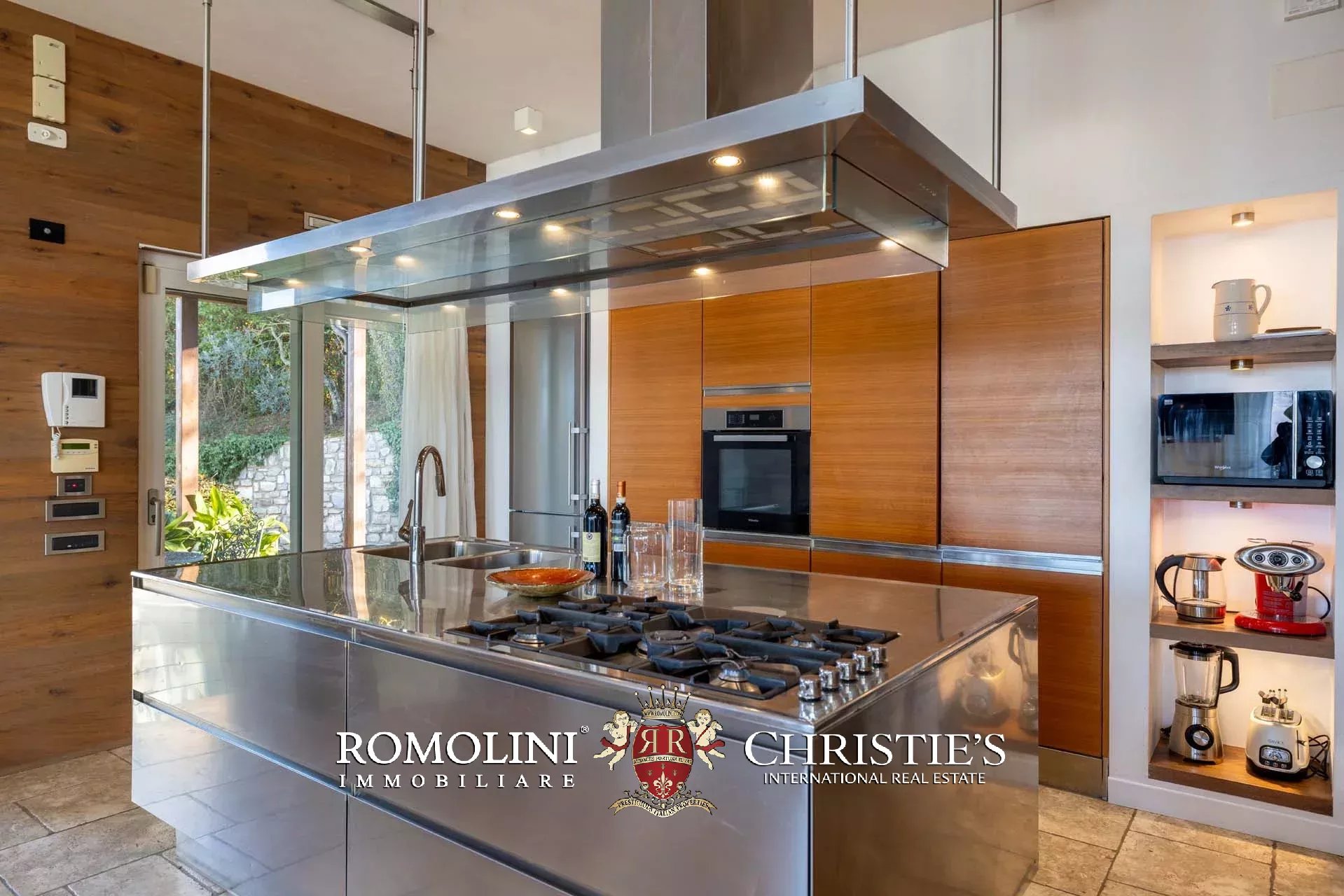 4 Bedroom Villa/Townhouse's Image 25
