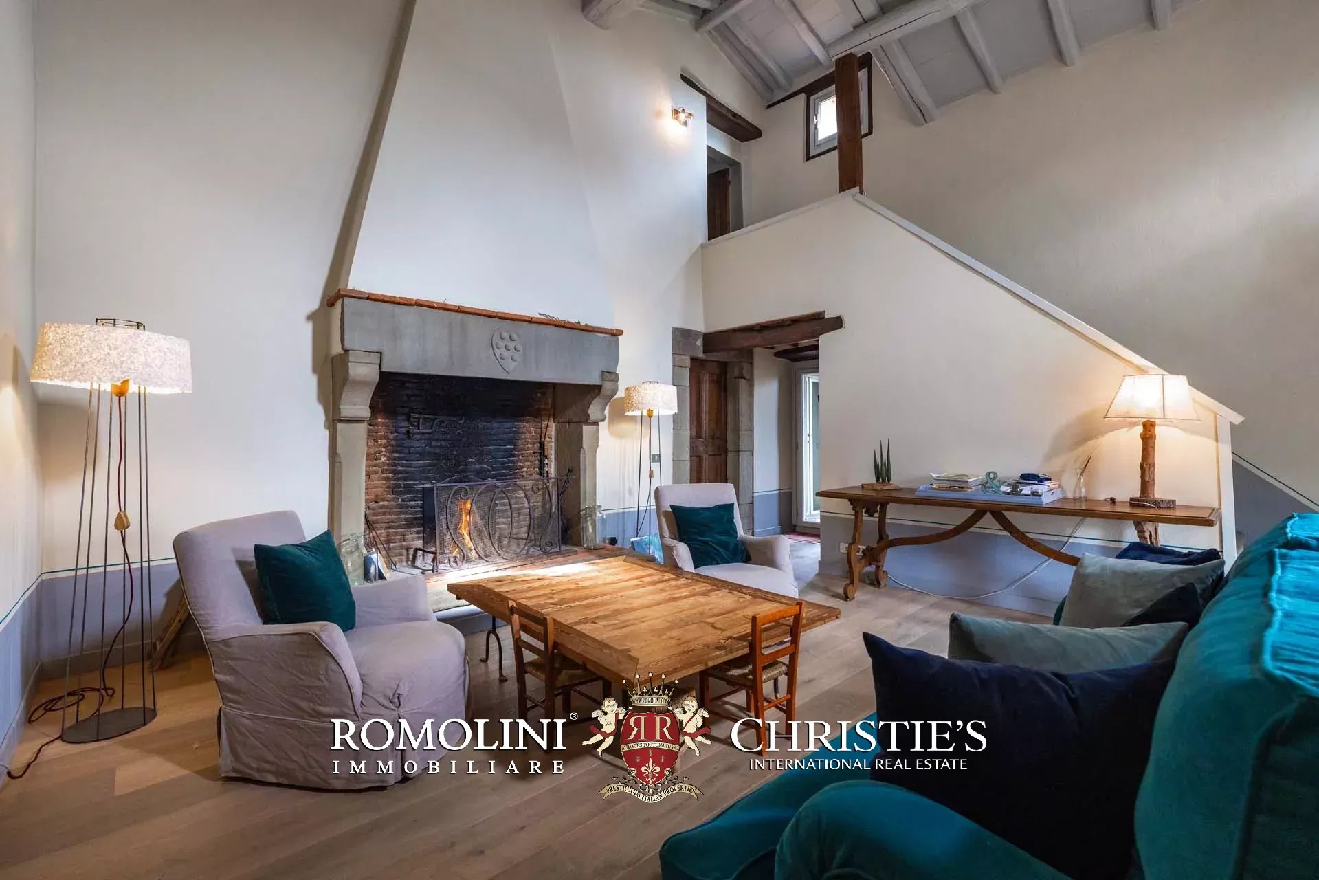 5 Bedroom Villa/Townhouse's Image 11