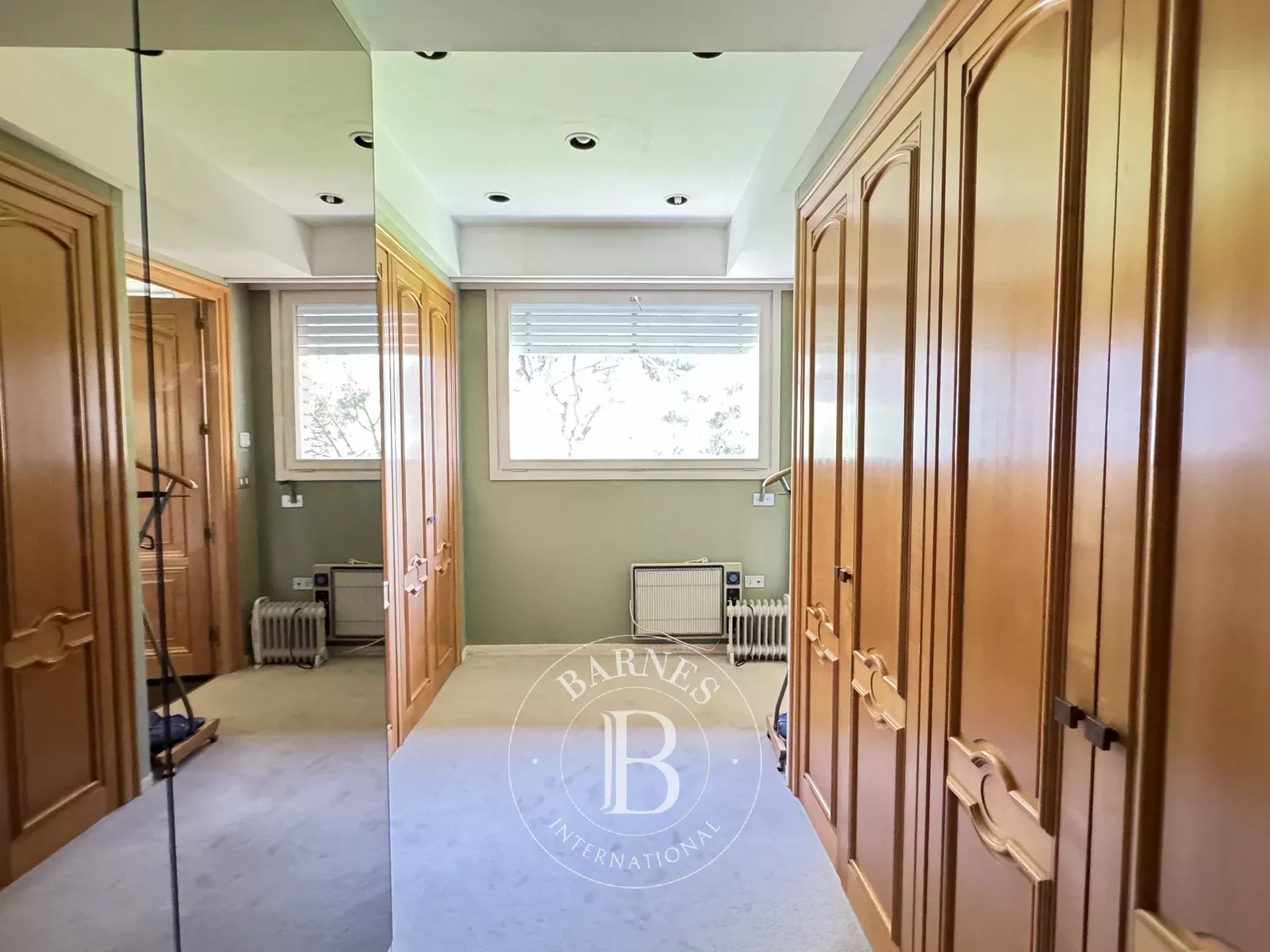 Ev Cabrils - picture 36