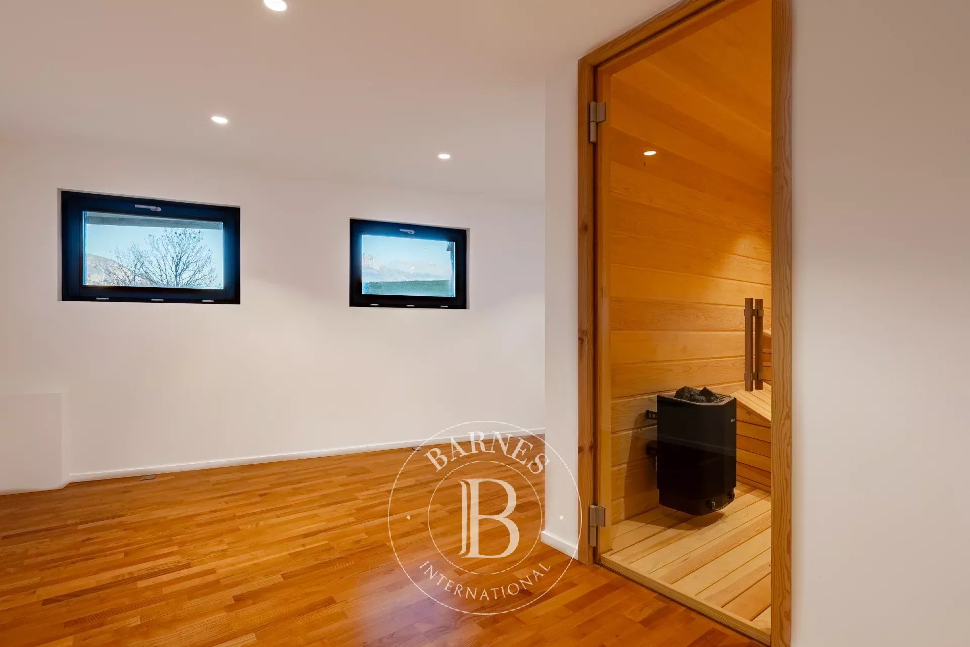 Sevrier  - Villa 7 Pi&egrave;ces 5 Chambres - picture 13