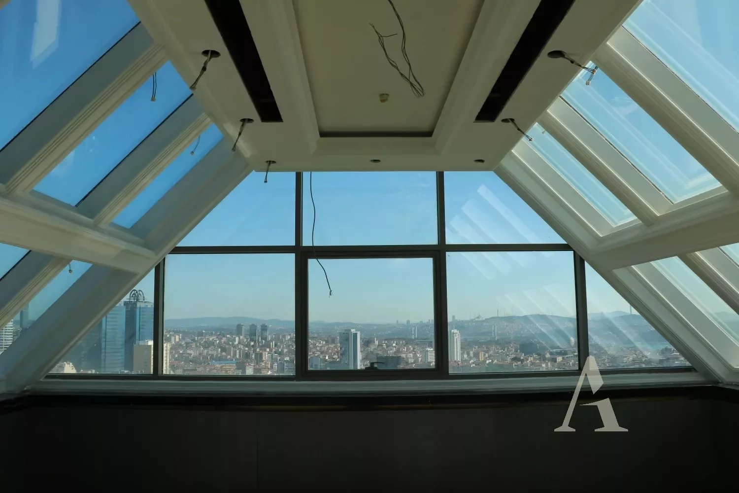 Luxurious Penthouse in Şişli – An Urban Retreat