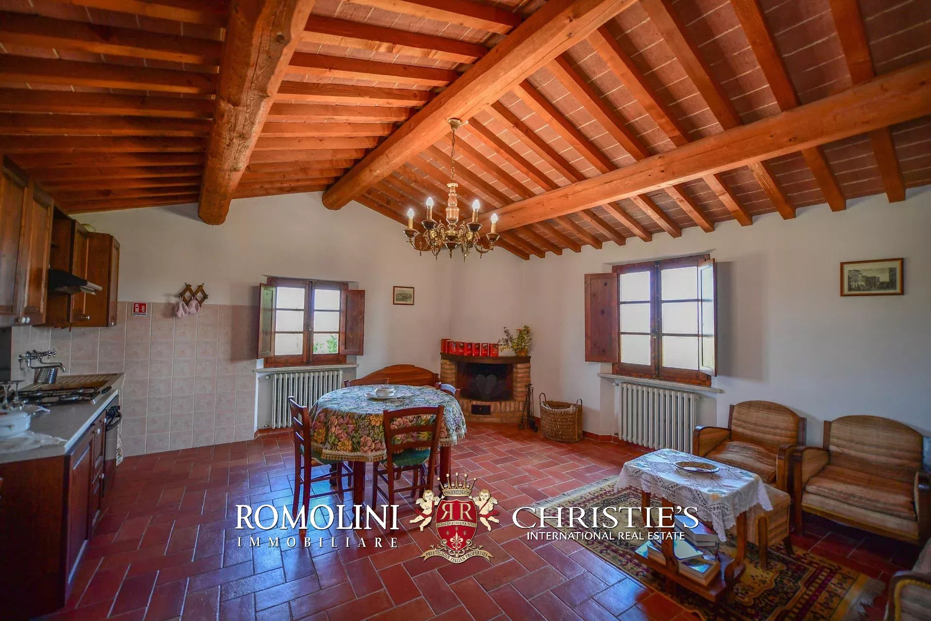 9 Bedroom Villa/Townhouse's Image 36