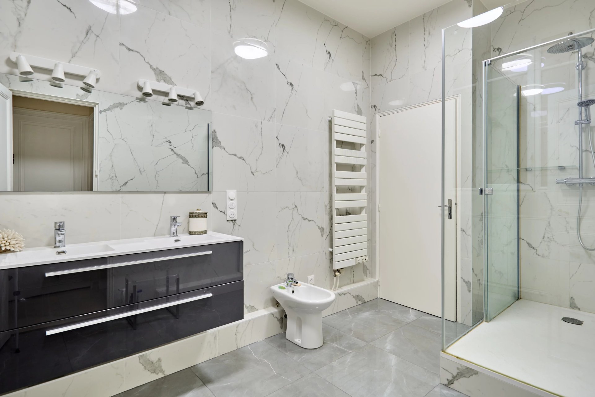 3 Bedroom Apartment/Flat's Image 10