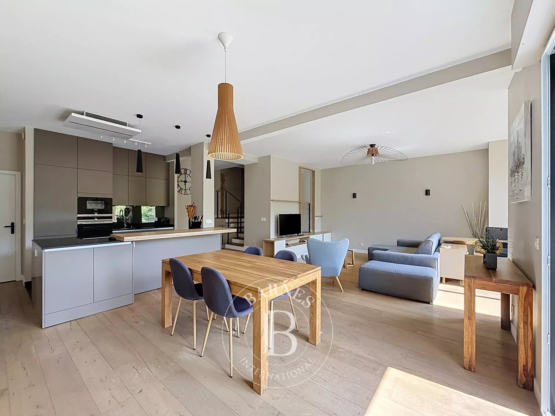 Piso Neuilly-sur-Seine  -  ref 2765526 (picture 2)
