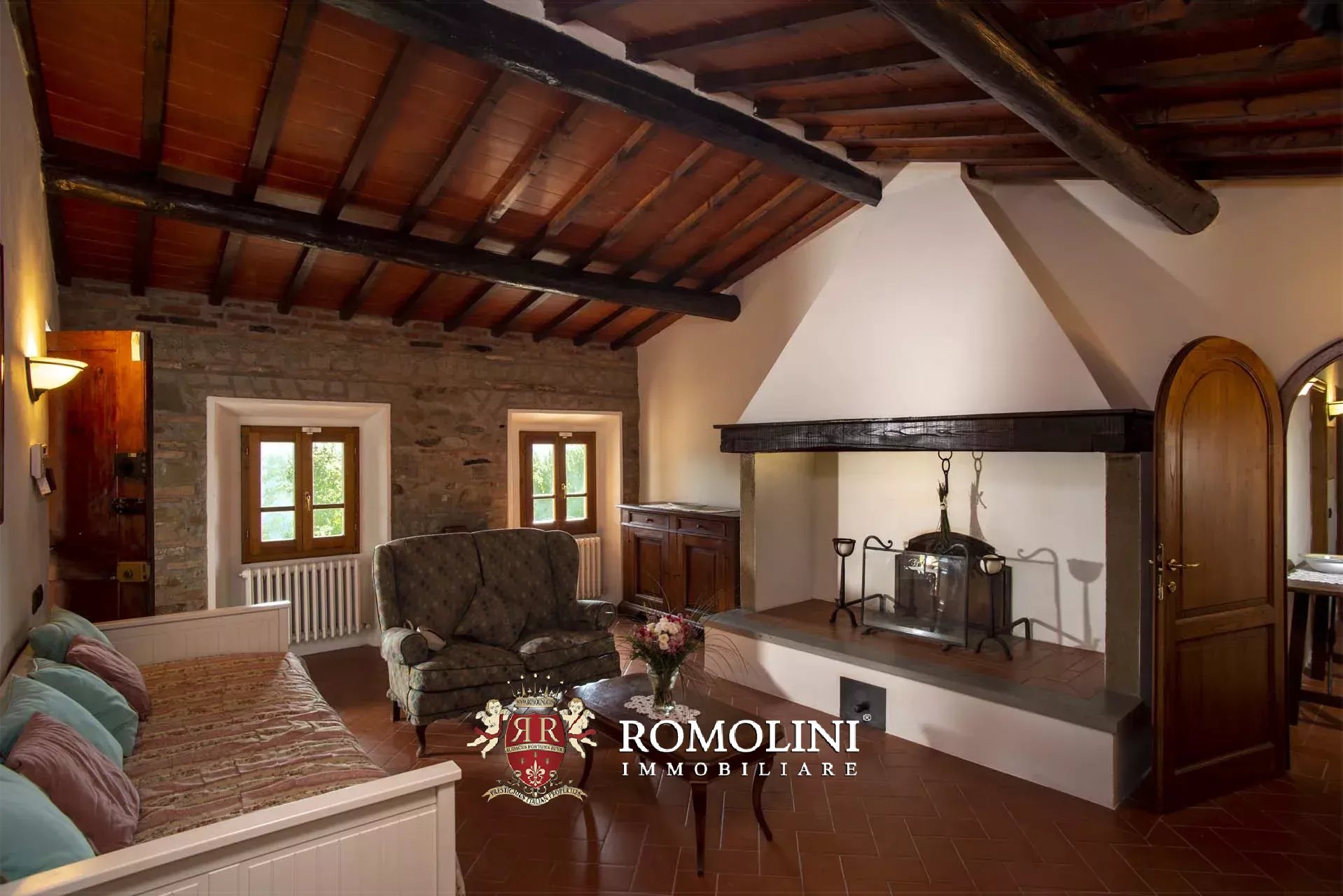 4 Bedroom Vineyard's Image 20
