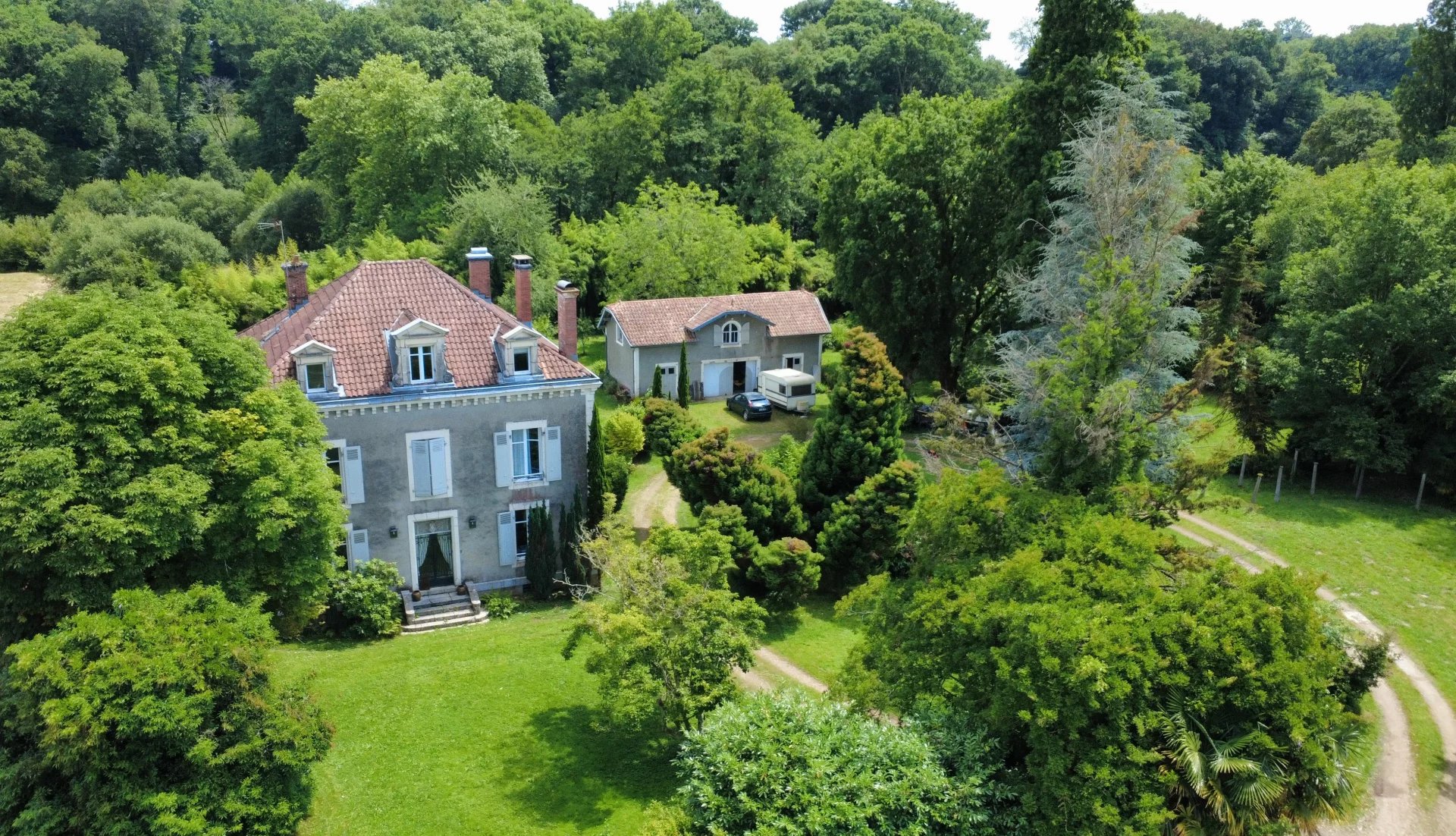 Agence immobilière de POUILLON IMMOBILIER
