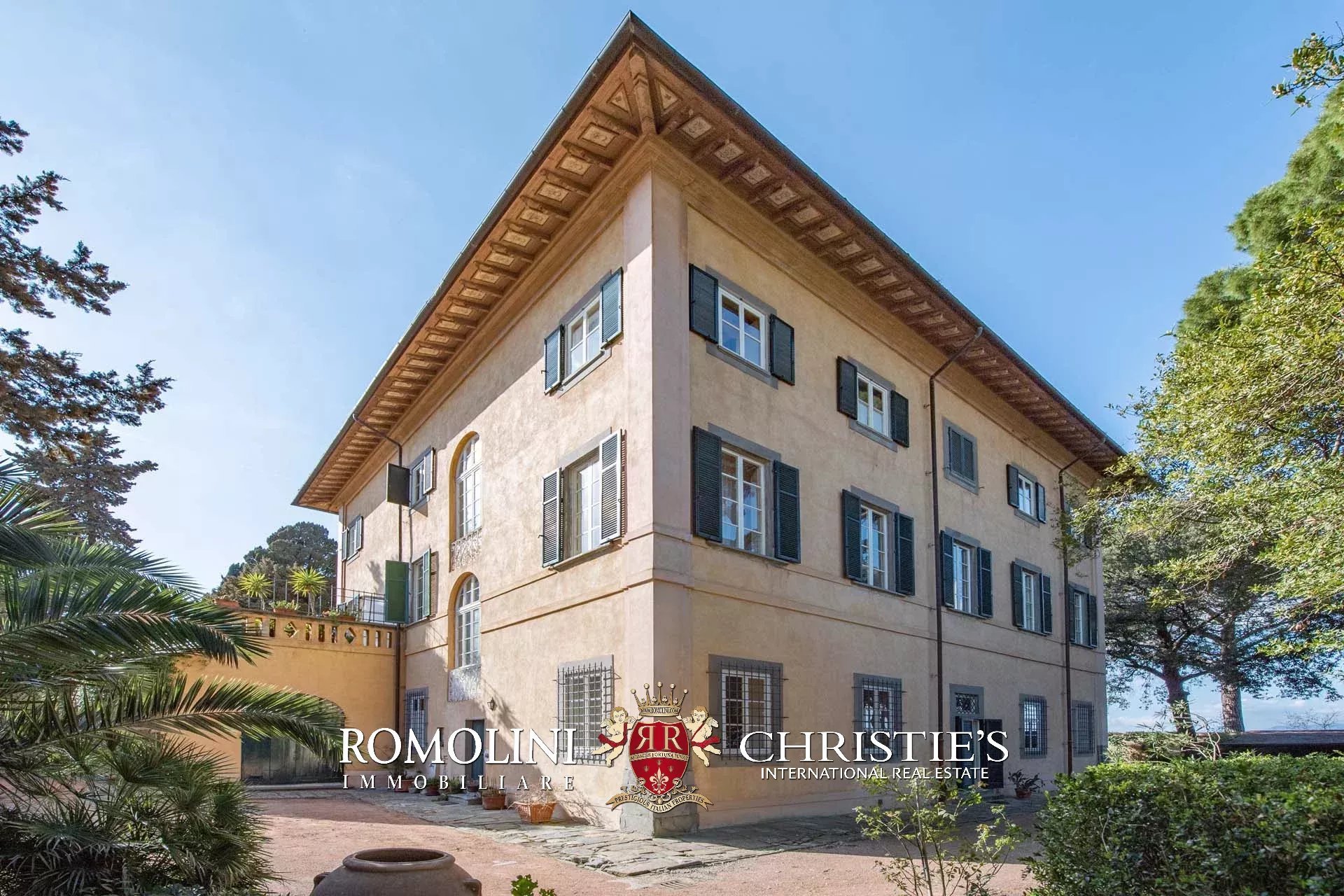 12 Bedroom Villa/Townhouse's Image 19