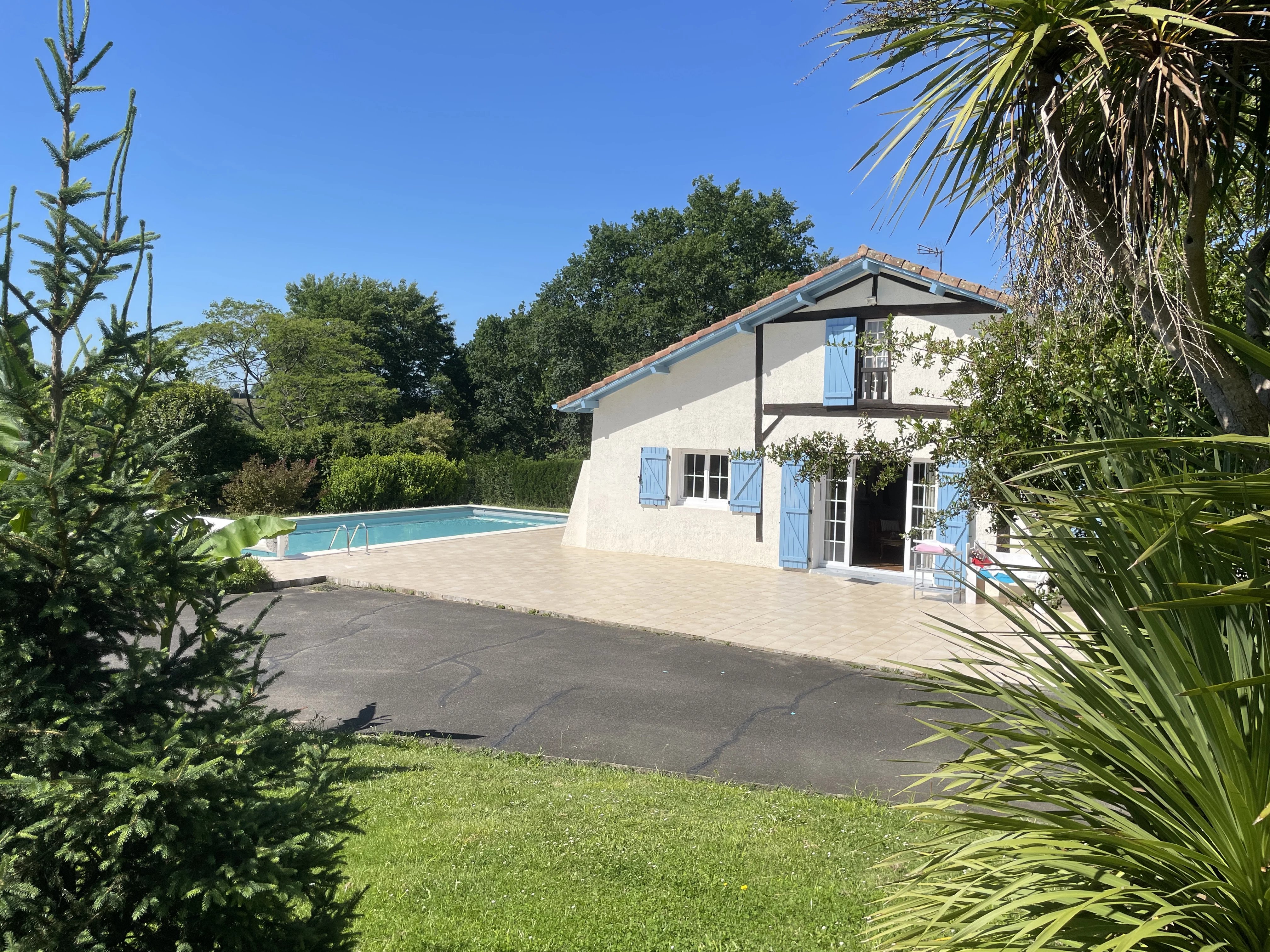 Maison 208m² — Tilh