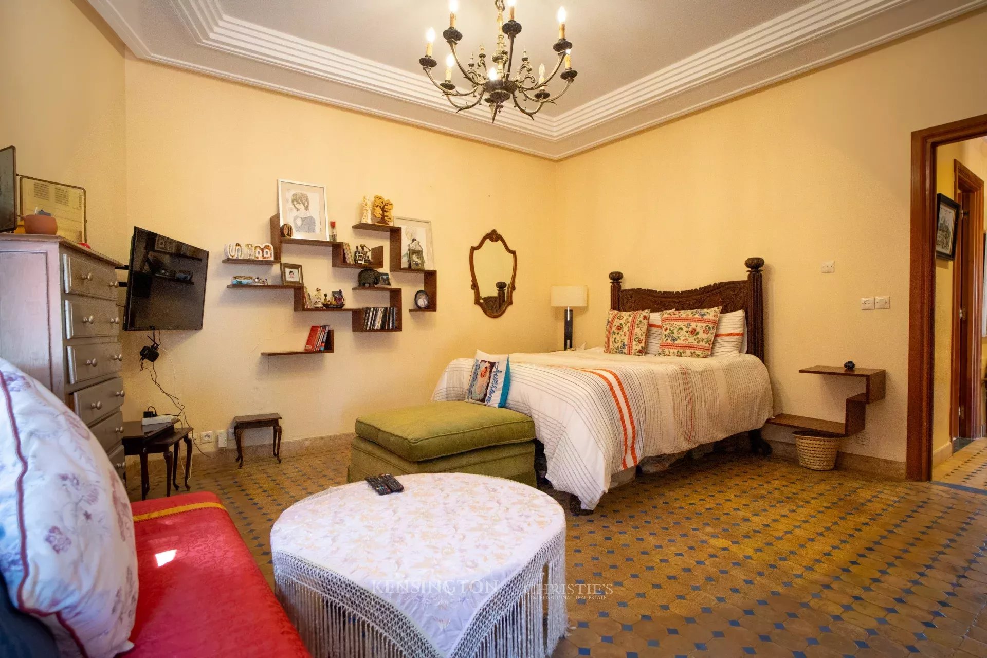 5 Bedroom Villa/Townhouse's Image 12