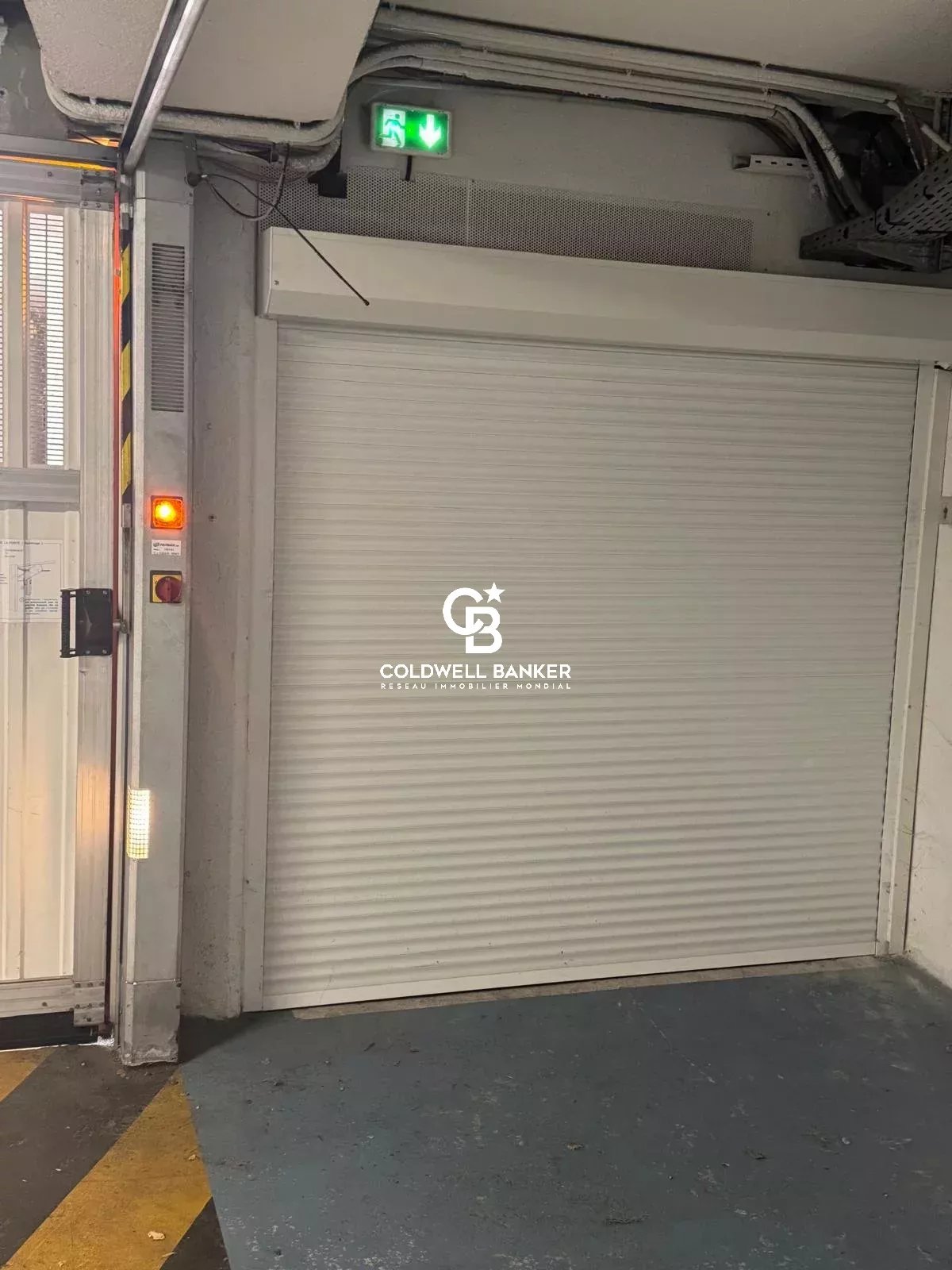 EXCLUSIVITE / BD d'ITALIE / GARAGE FERME / PETITE VOITURE