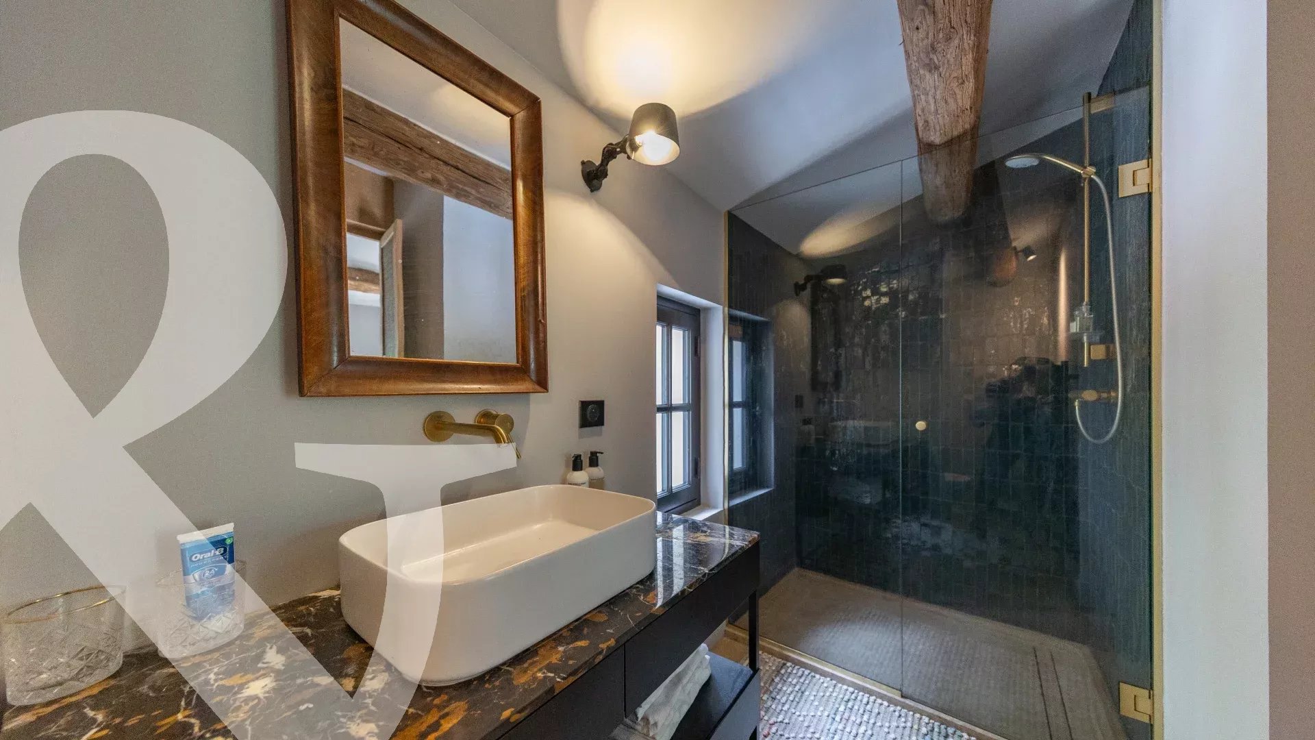 IMMERSION DANS  LES ALPILLES