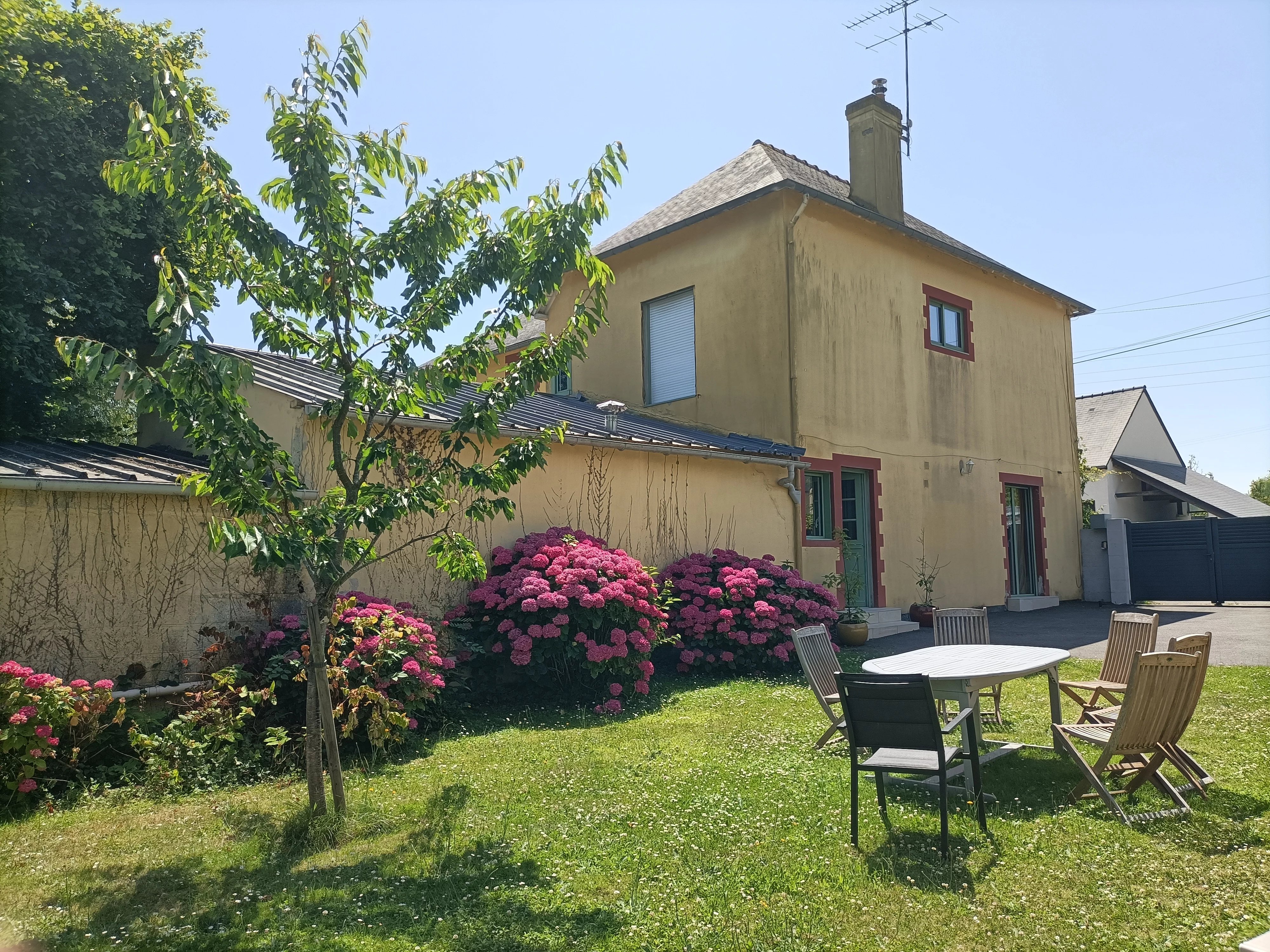 LANGROLAY/RANCE