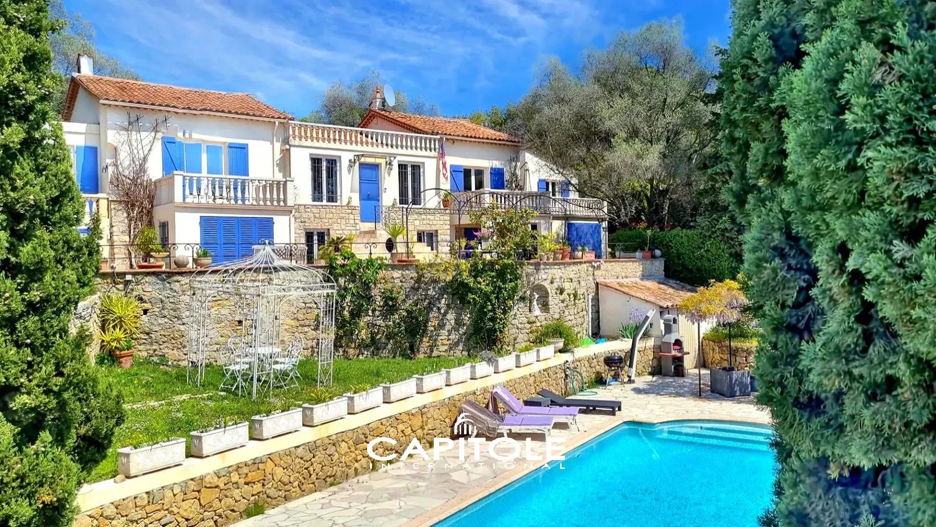 Agence immobilière de 