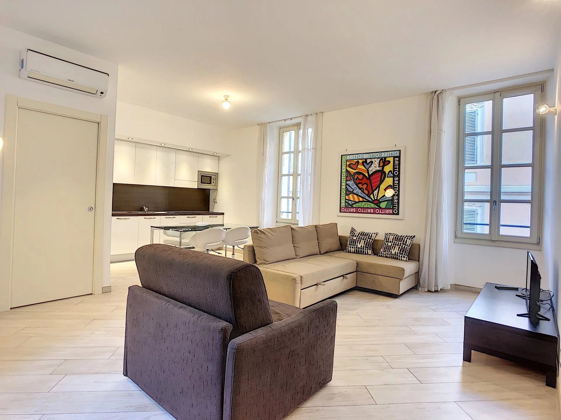 Cannes Banane 2-Zimmer-Wohnung 53 m² renoviert