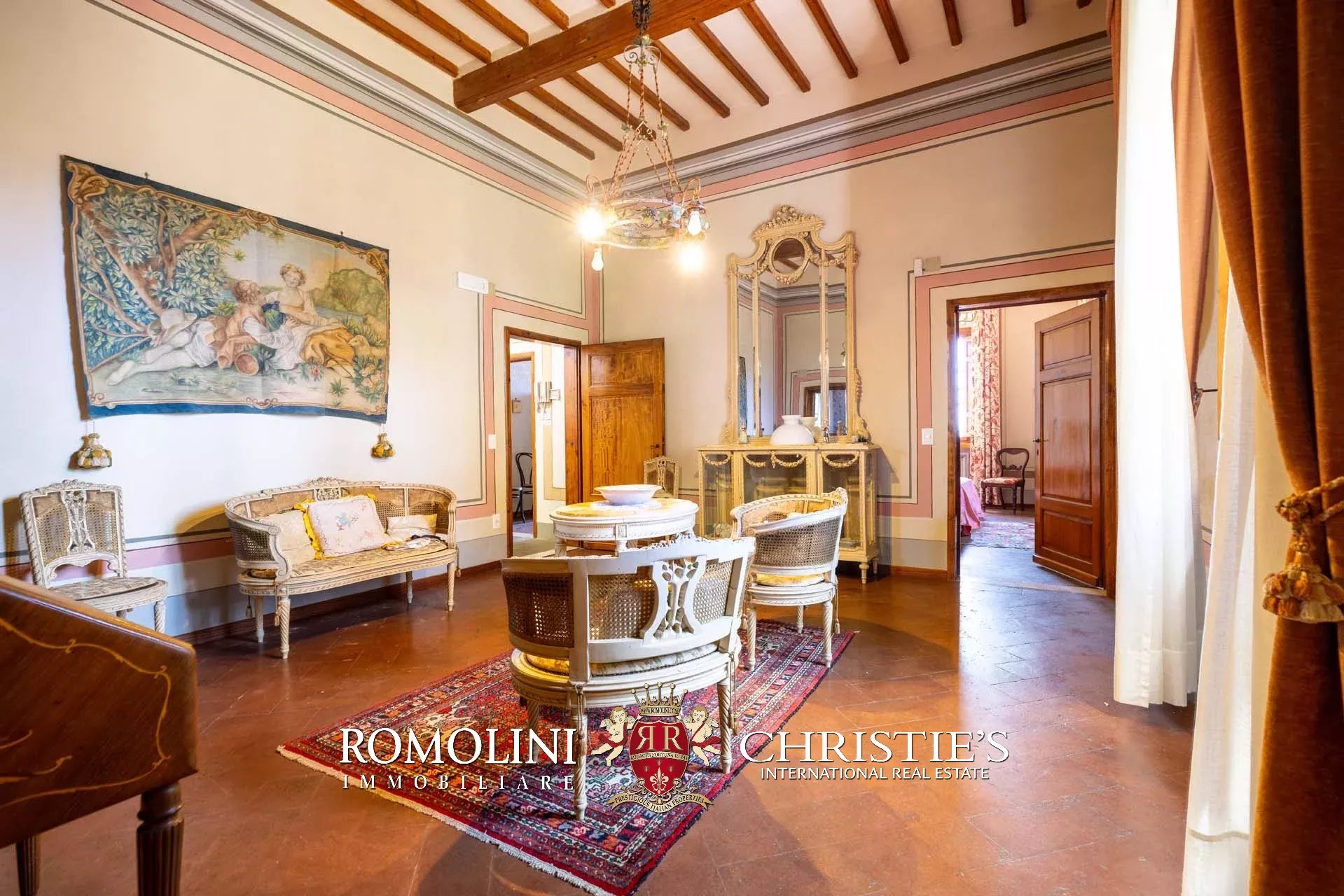 30 Bedroom Vineyard's Image 43