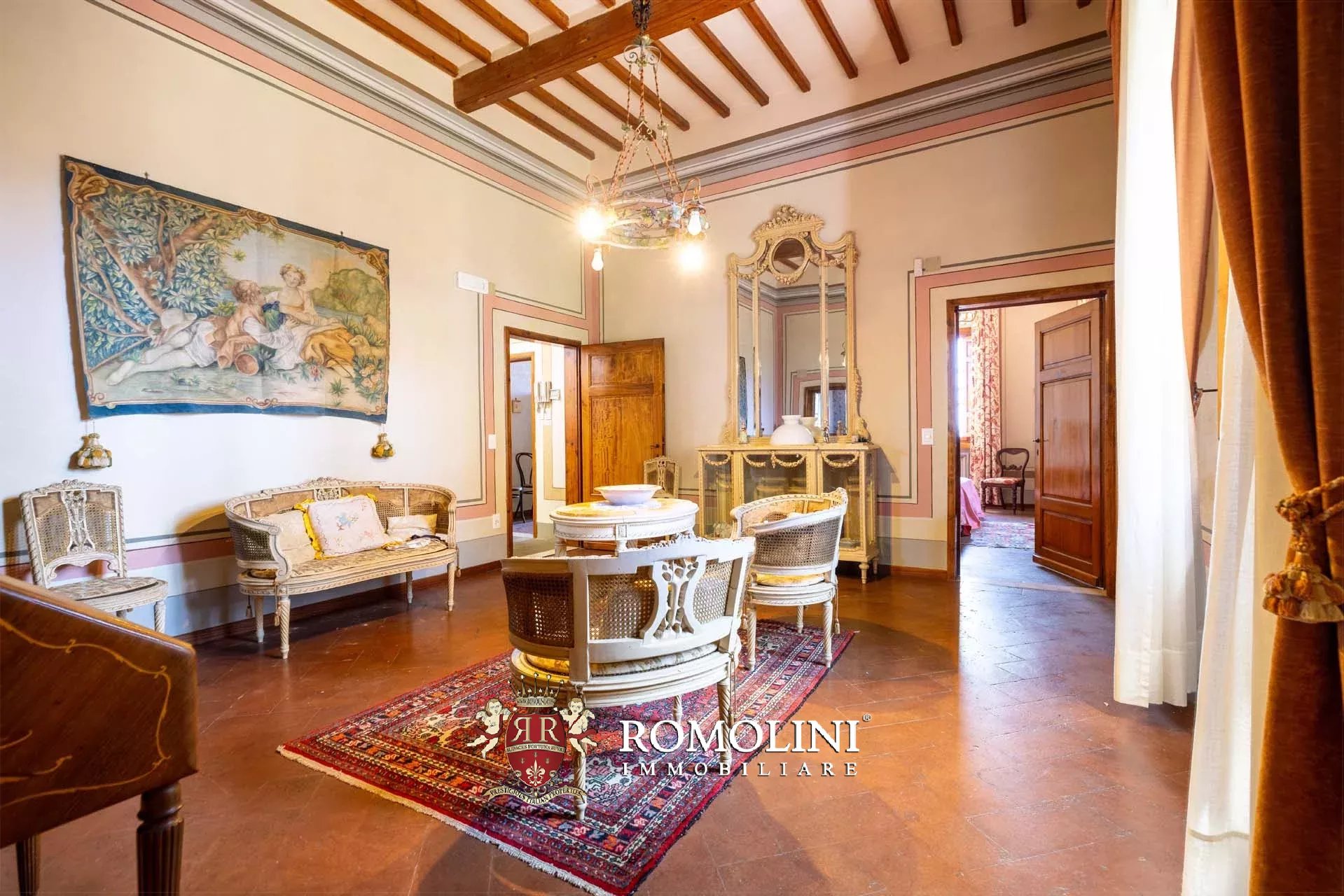 30 Bedroom Vineyard's Image 43