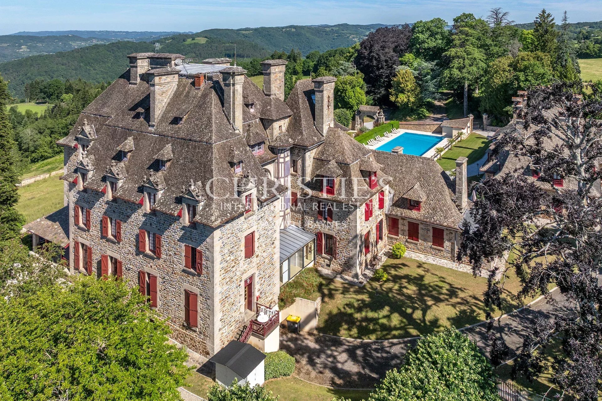 38 Bedroom Chateau's Image 127