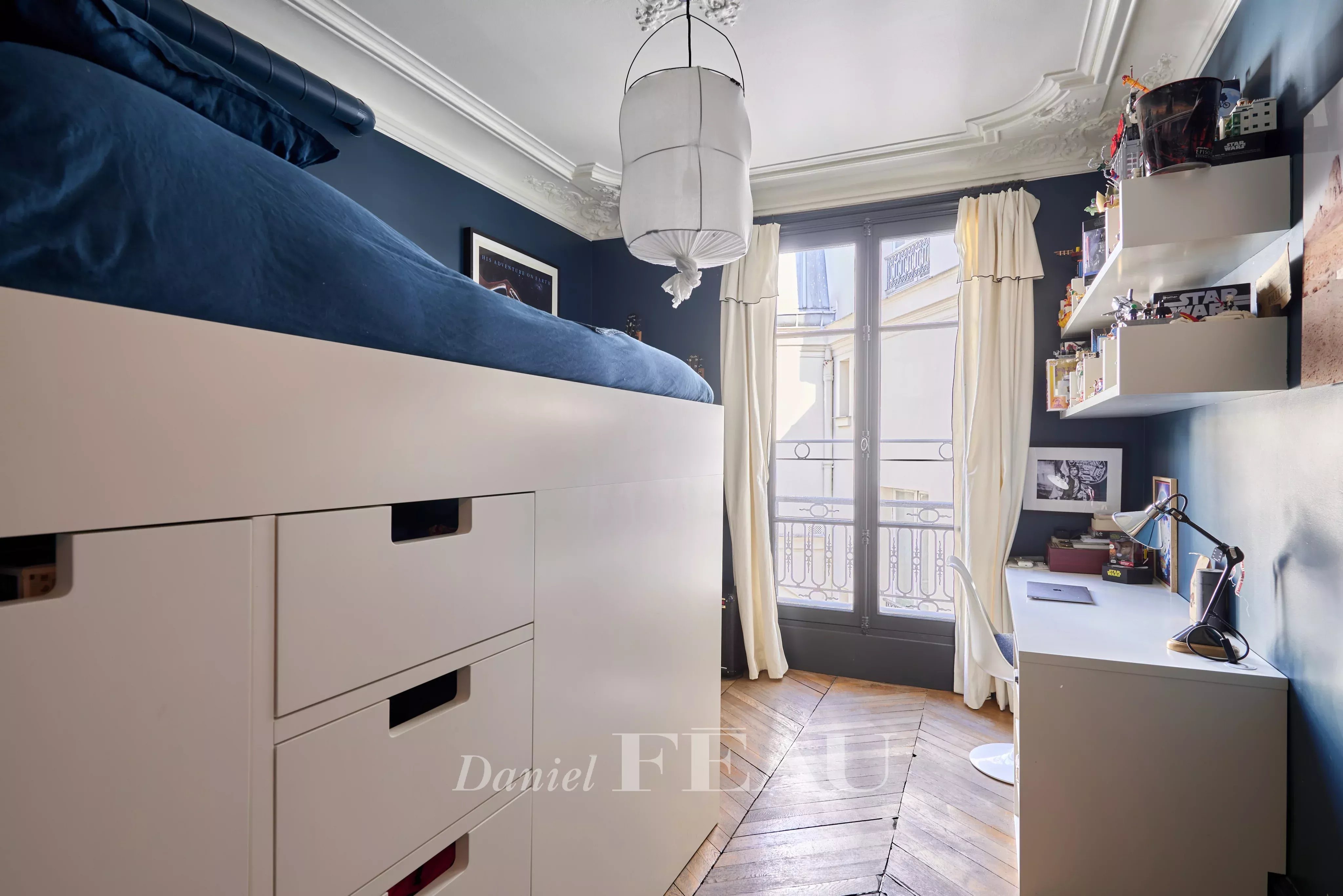 Chambre côté cour