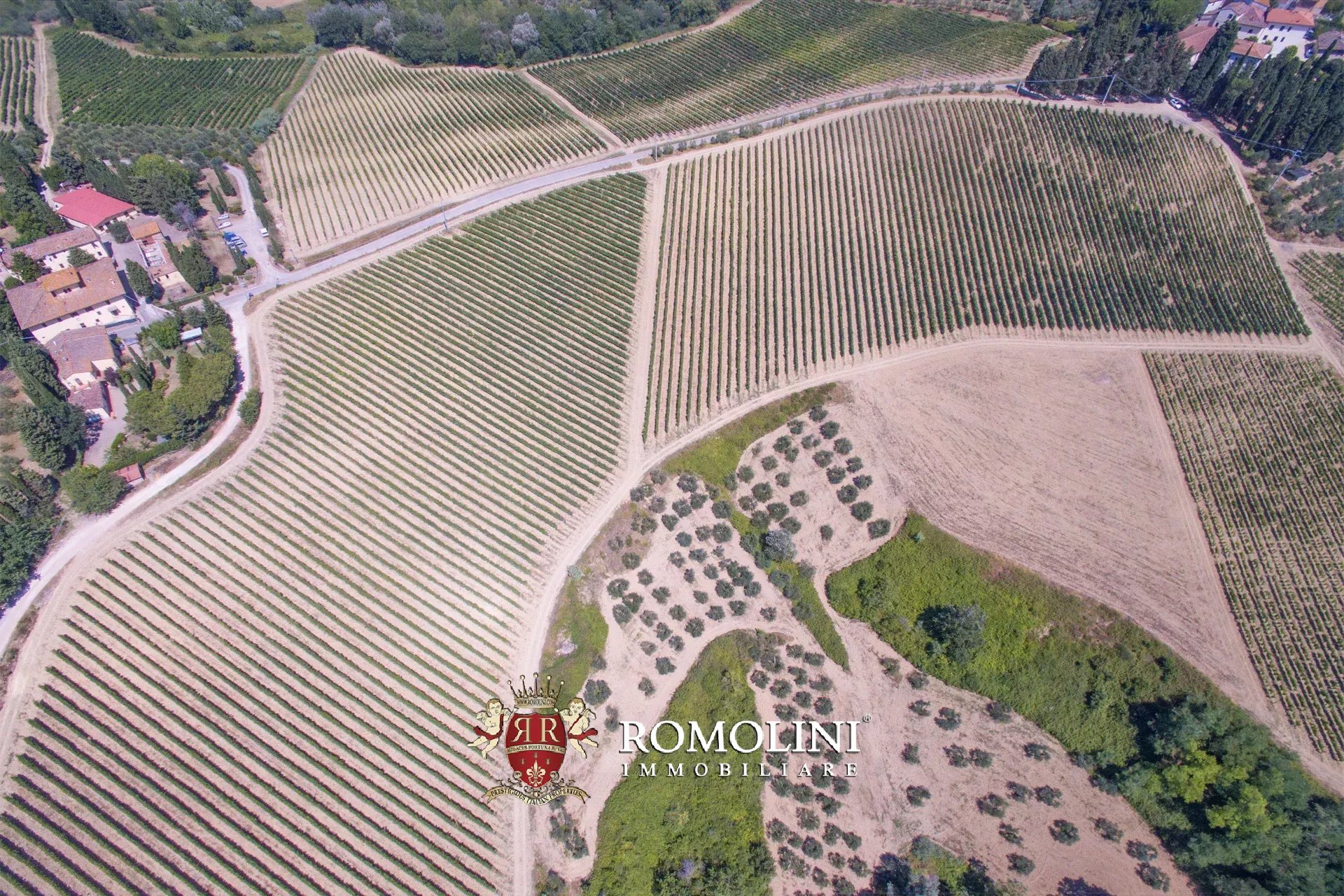 5 Bedroom Vineyard's Image 4
