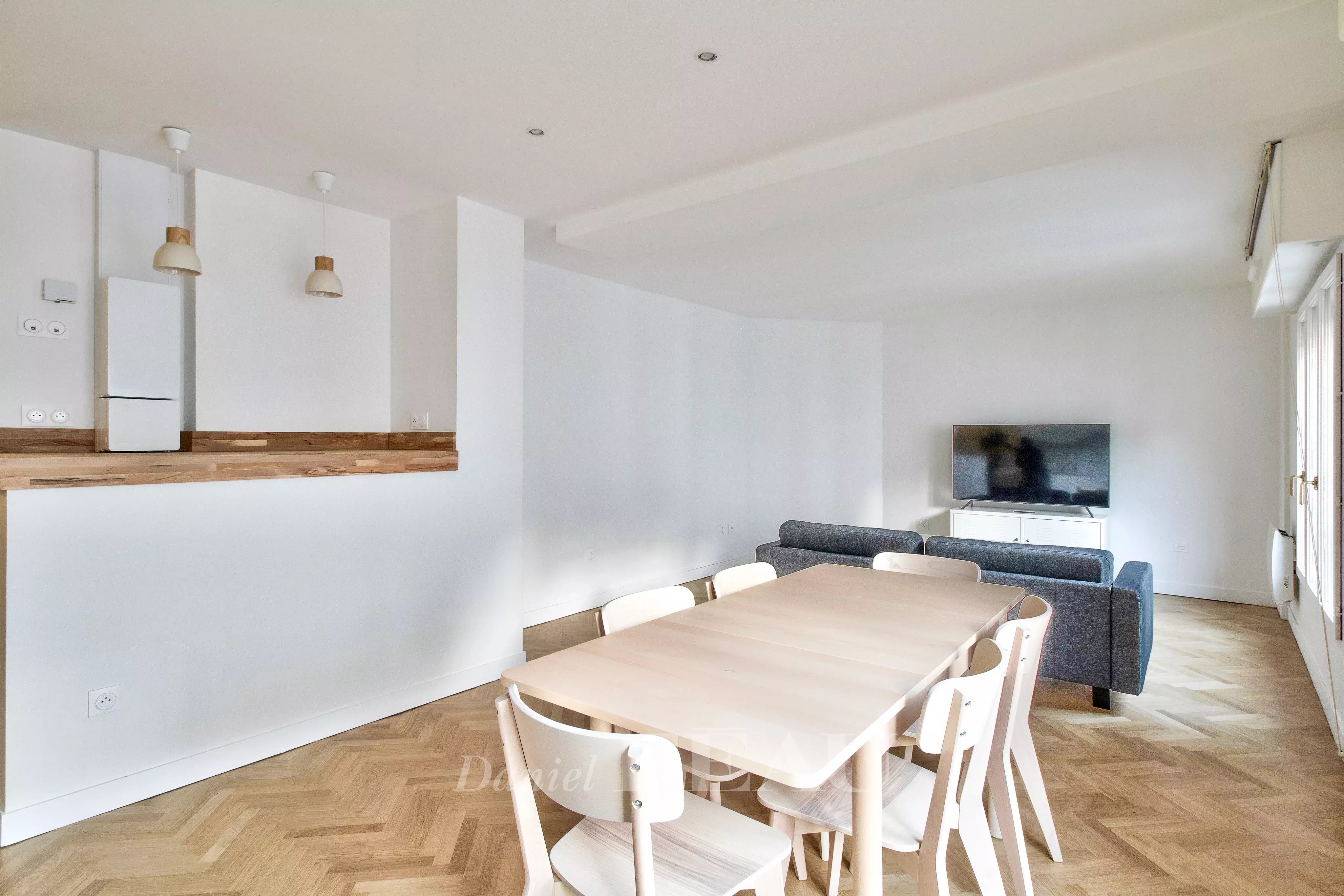 Location Appartement Paris 17ème