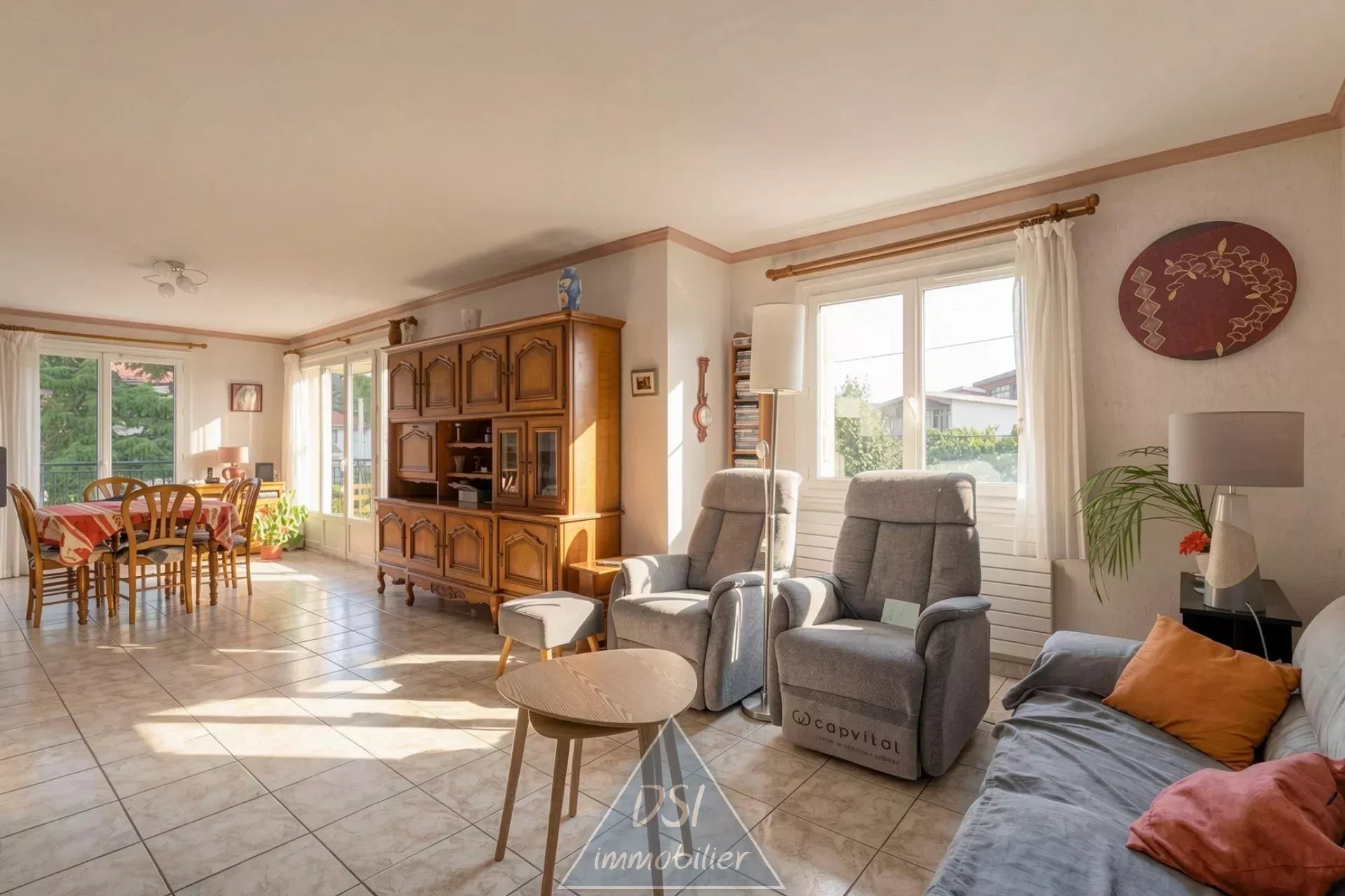 Agence immobilière de 