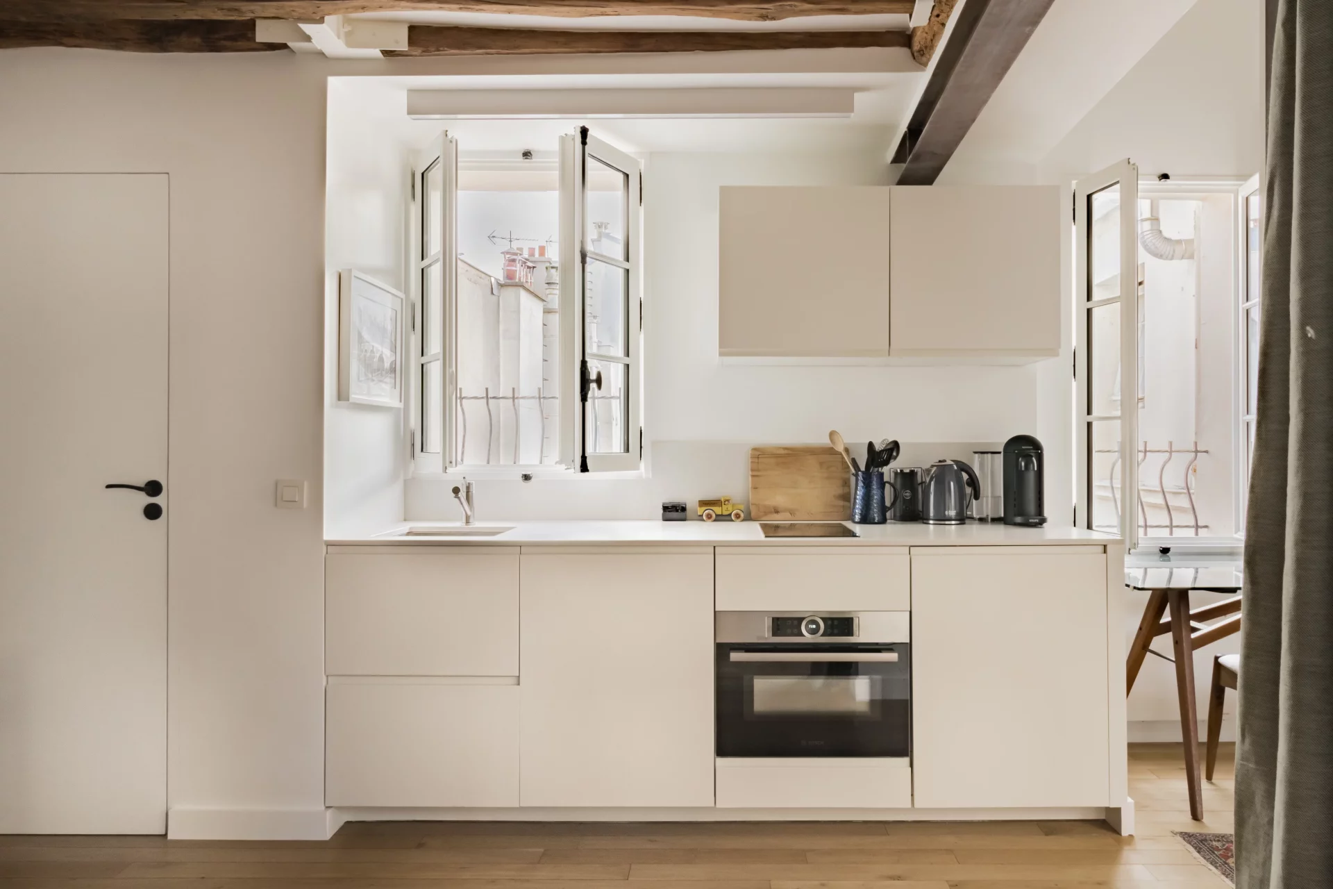 Paris 7e - CARRÉ DES ANTIQUAIRES