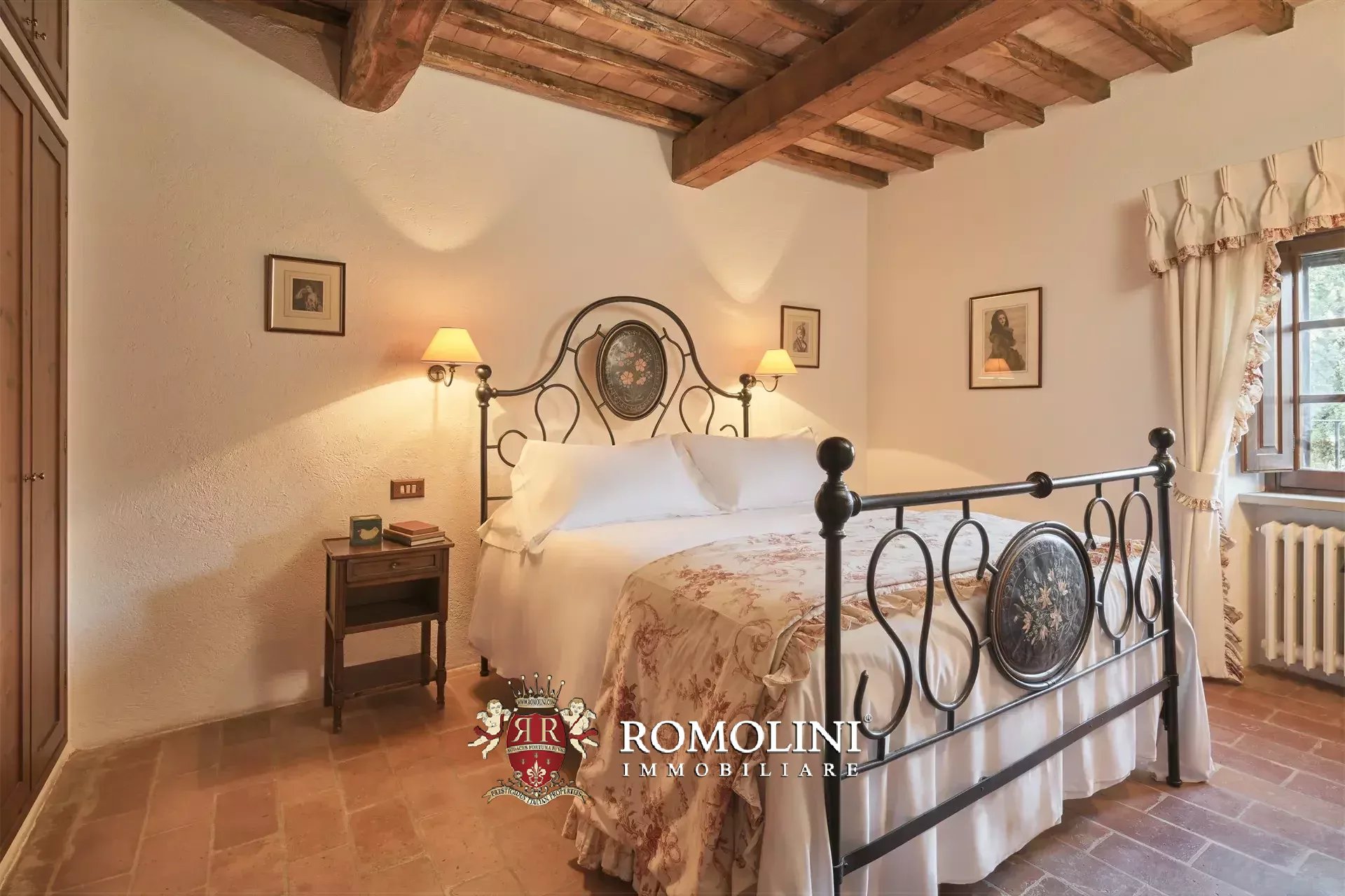 15 Bedroom Villa/Townhouse's Image 94