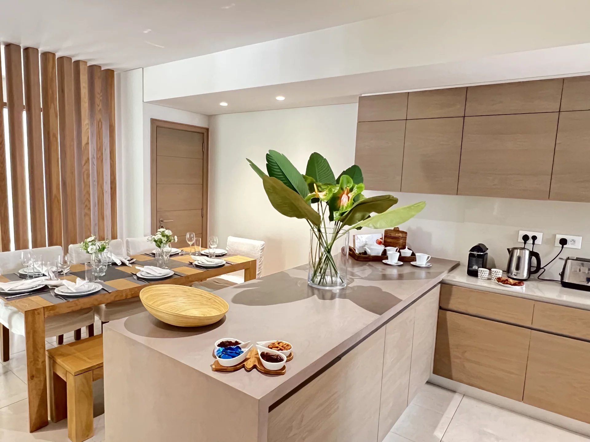 MONT CHOISY GOLF ESTATE- Beautiful upmarket apartment - 3 bedrooms
