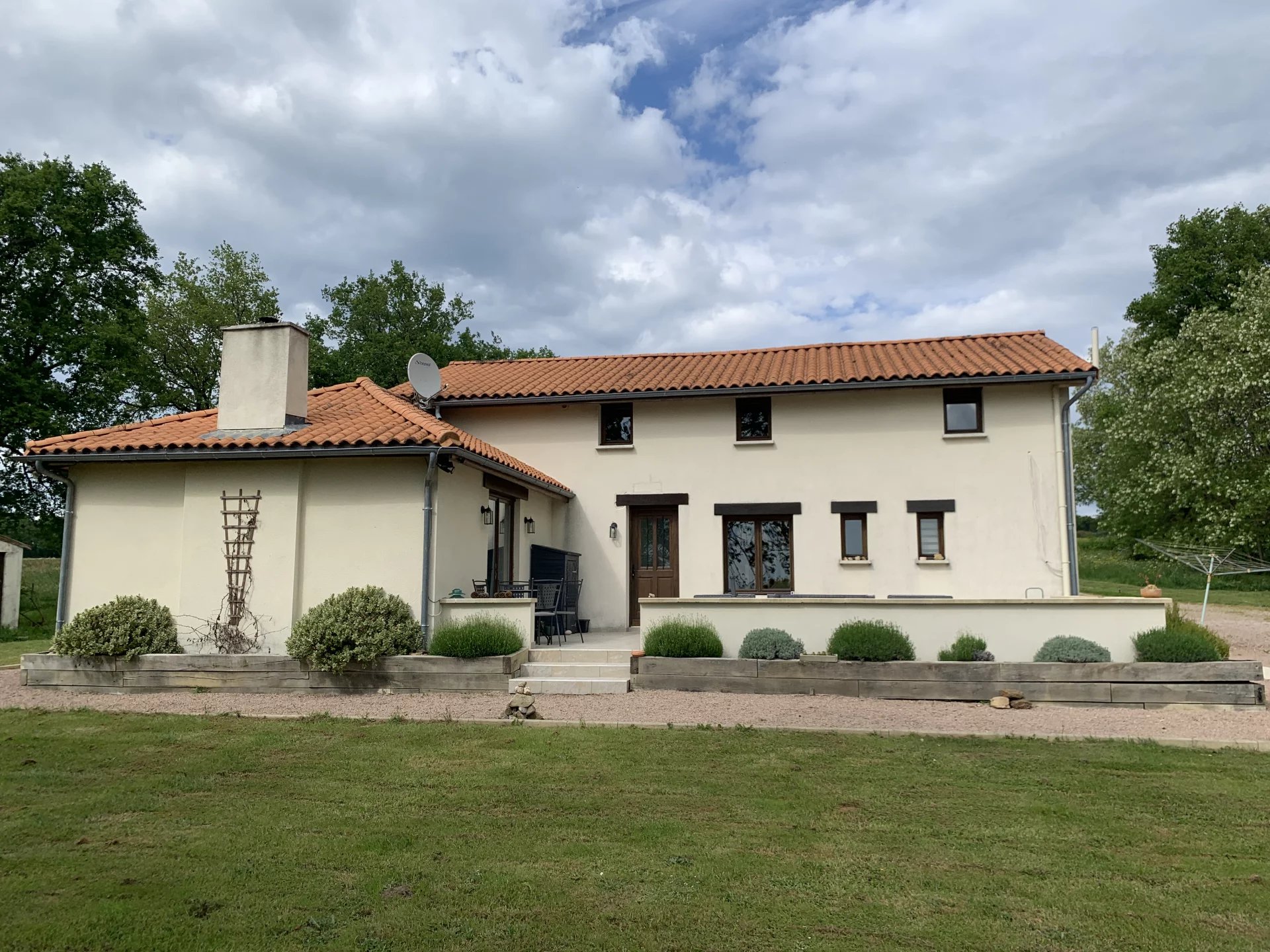 Charming 3-Bedroom Home with Character, Breathtaking Views & Modern Comforts