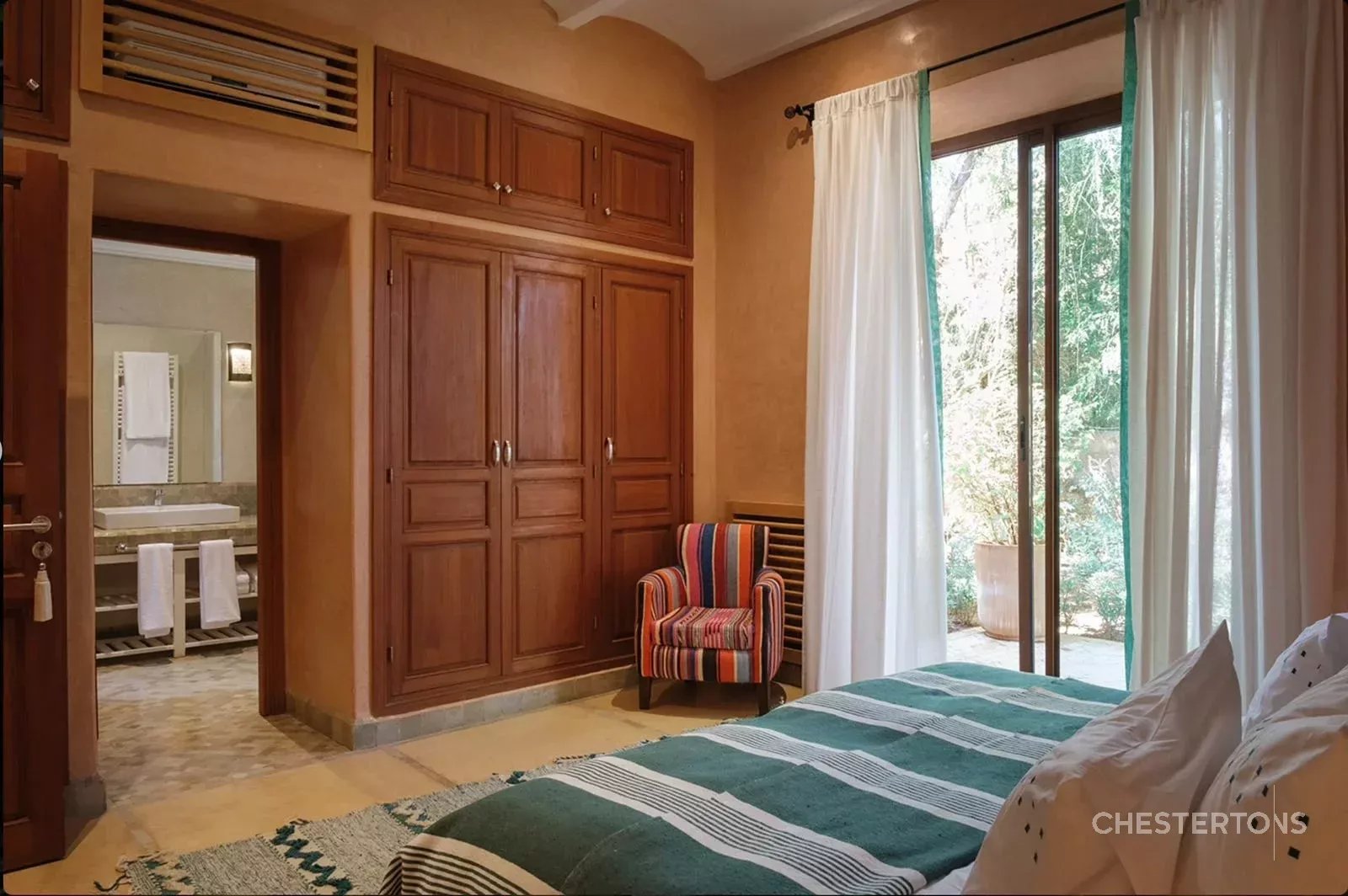  Image of Villa - 4 Bedrooms for Rental in Marrakech-Ménara-Marrakech-Morocco, Image 29