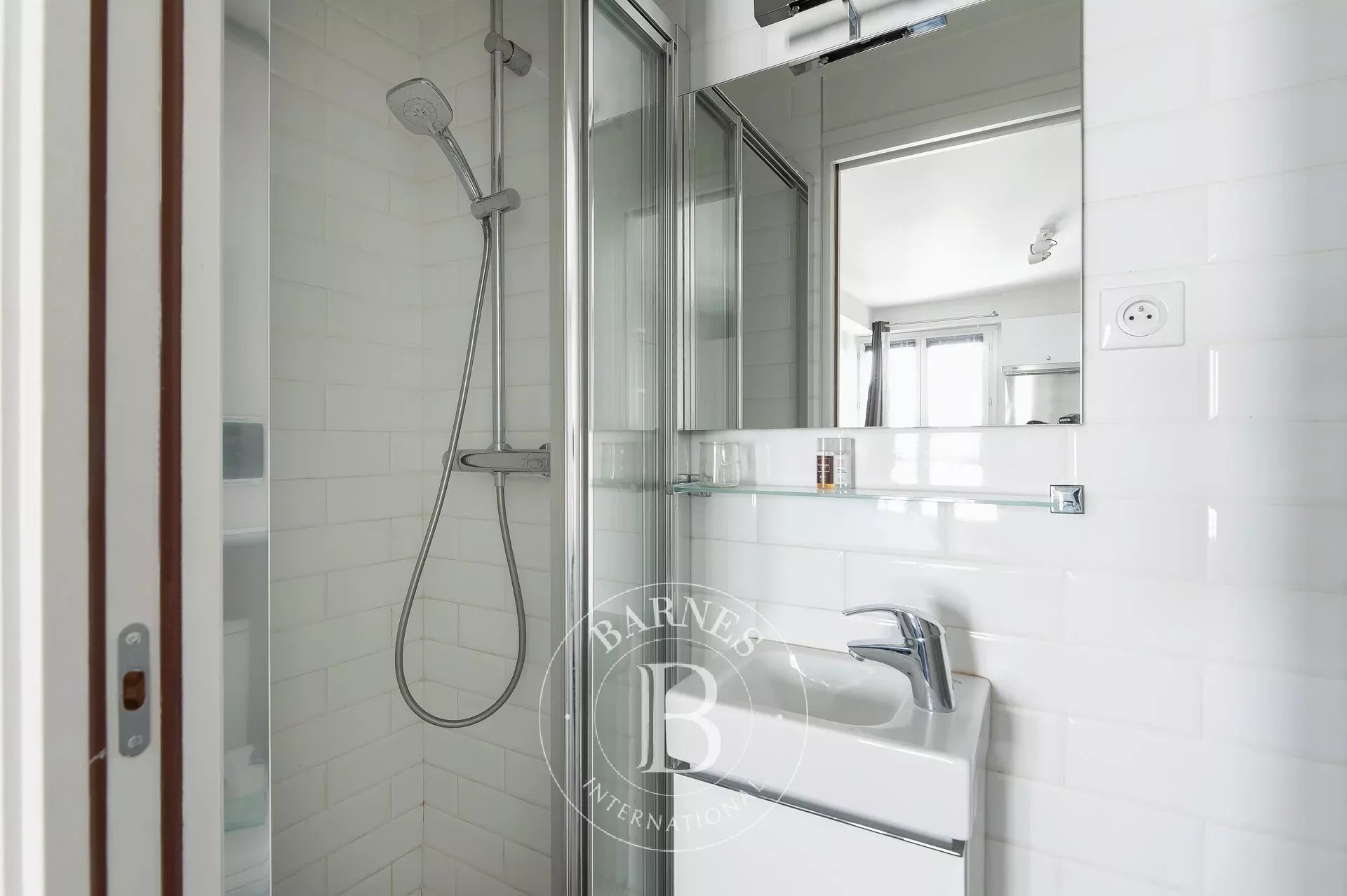 Daire Paris 2ème - picture 17