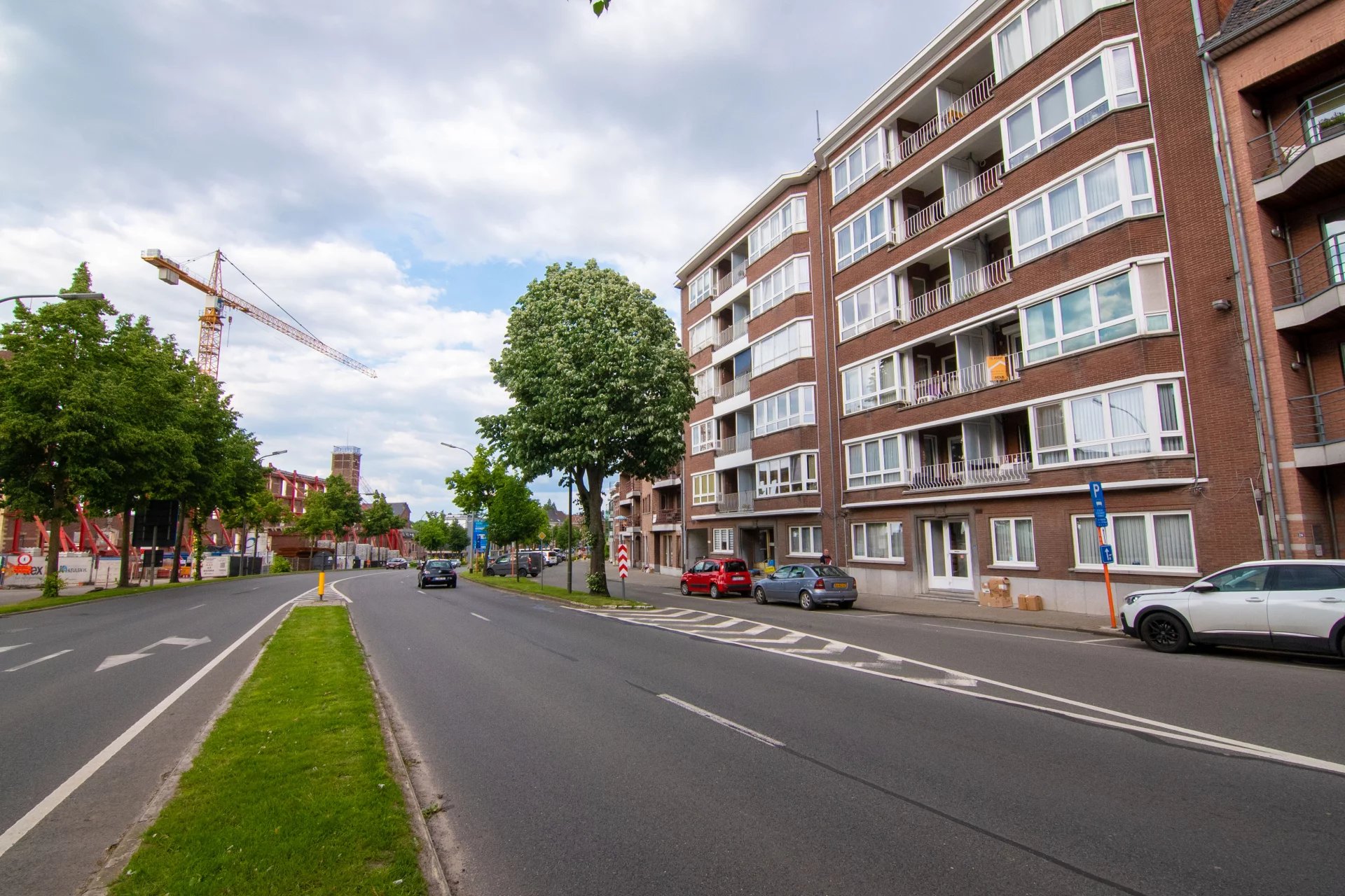 Ruim appartement (126 m2) met twee slaapkamers, op de Tongerse ring!