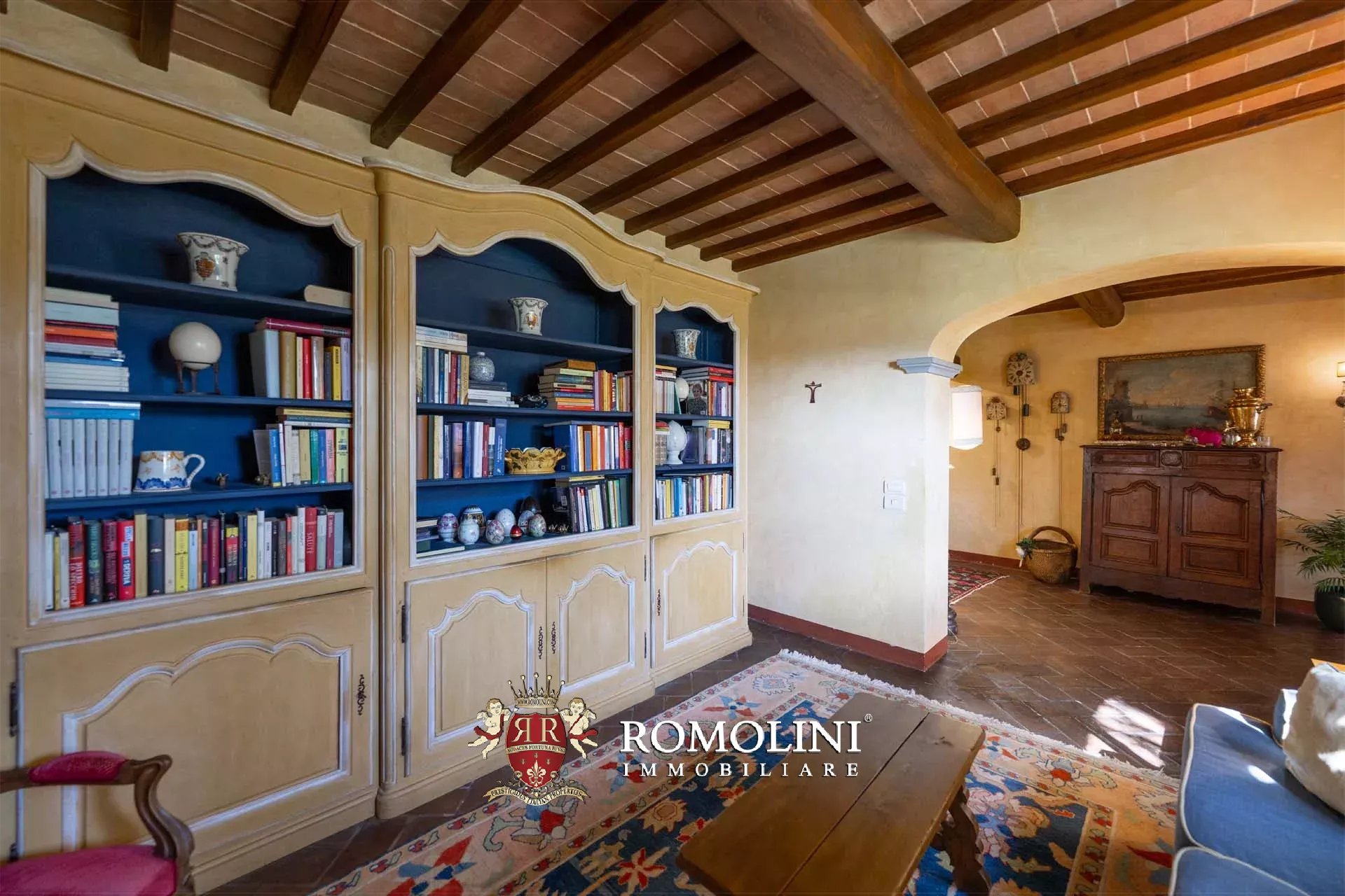 10 Bedroom Villa/Townhouse's Image 65