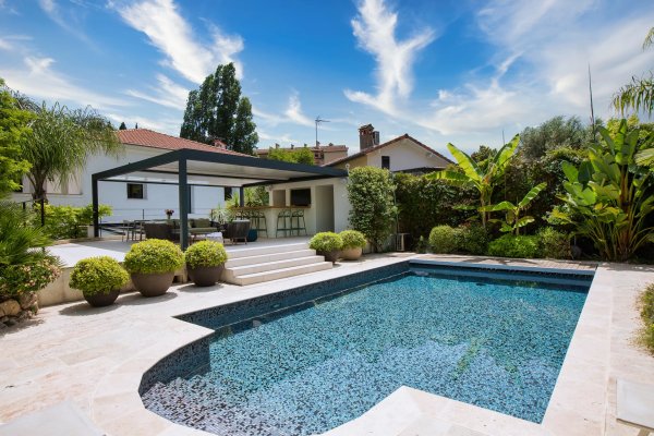 Luxury Villa Cannes | Five-Bedroom Family Estate near the Croisette — photo 4