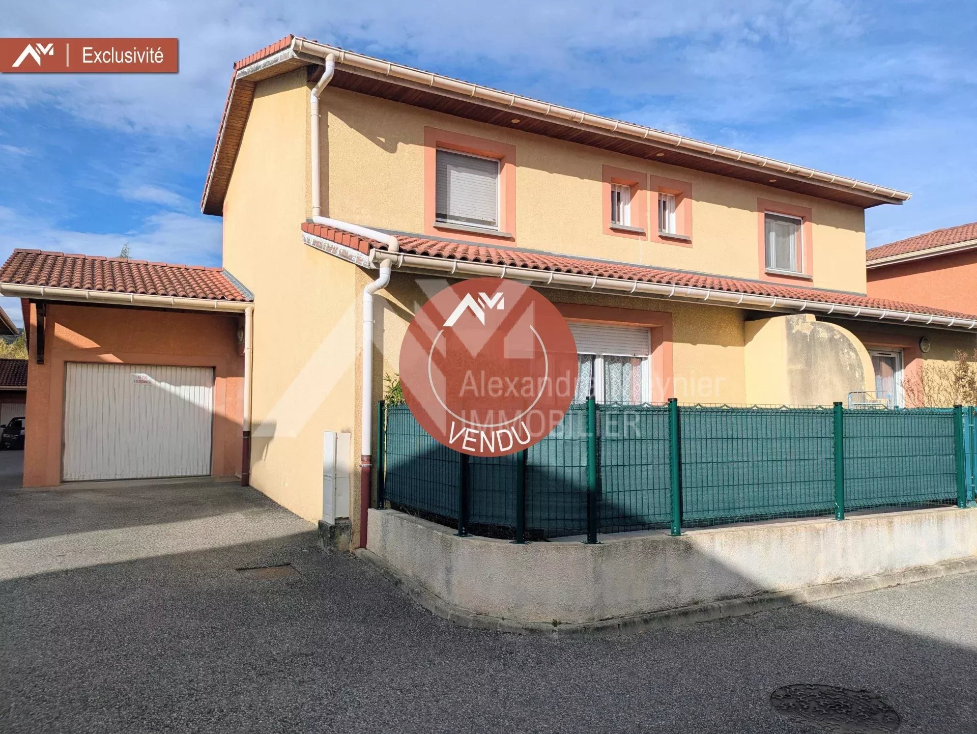 Agence immobilière de 