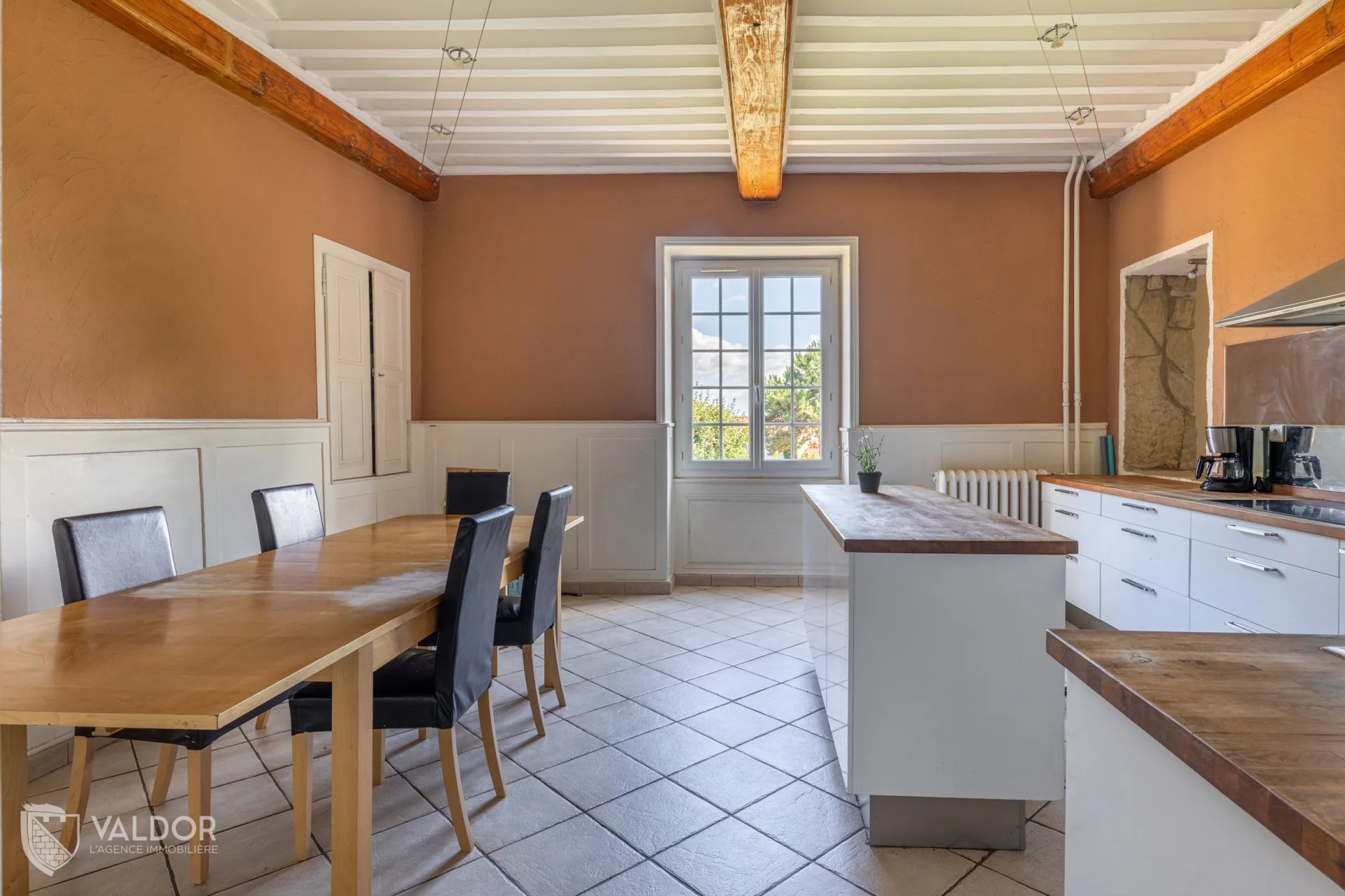 Appartement de 134 m² avec jardin à Saint Germain au Mont d'Or