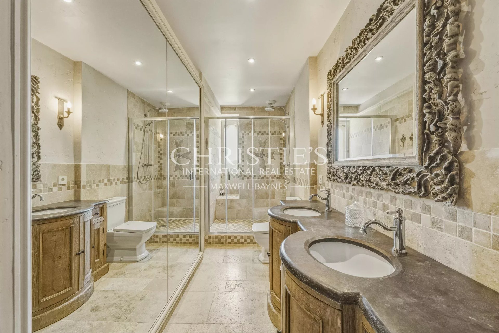 17 Bedroom Chateau's Image 32