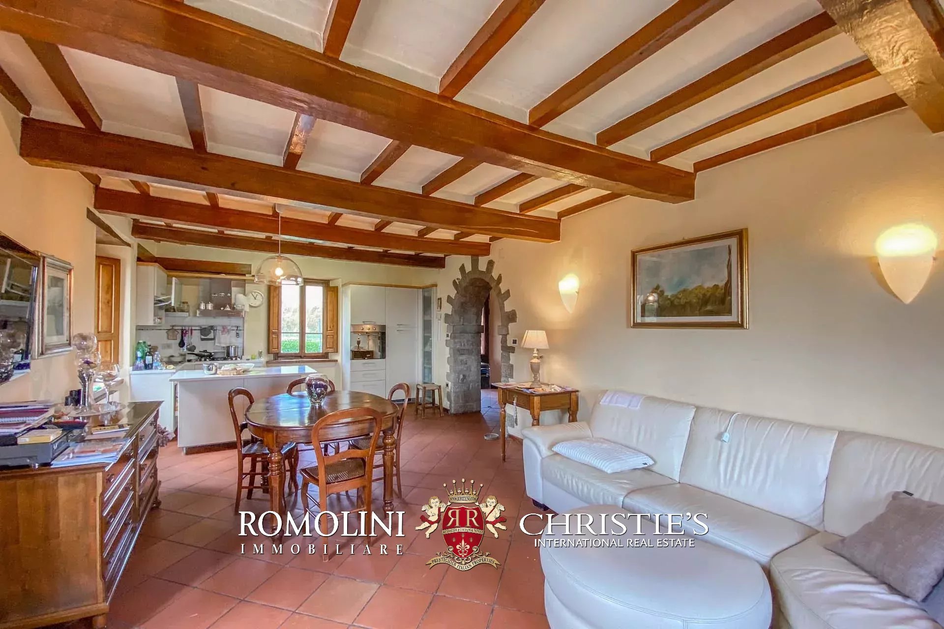 4 Bedroom Villa/Townhouse's Image 19