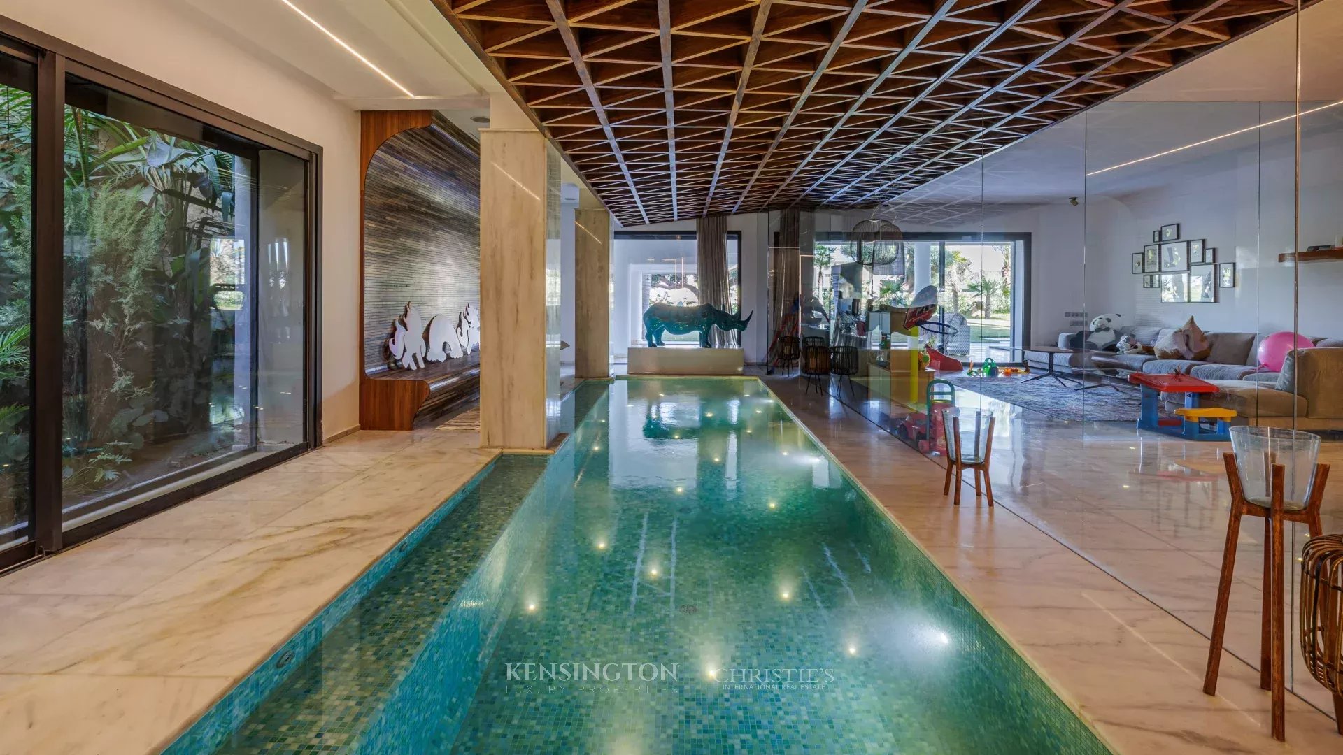 5 Bedroom Villa/Townhouse's Image 24