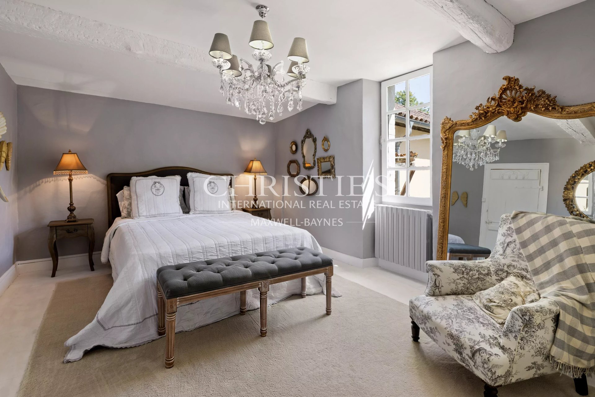 6 Bedroom Villa/Townhouse's Image 14