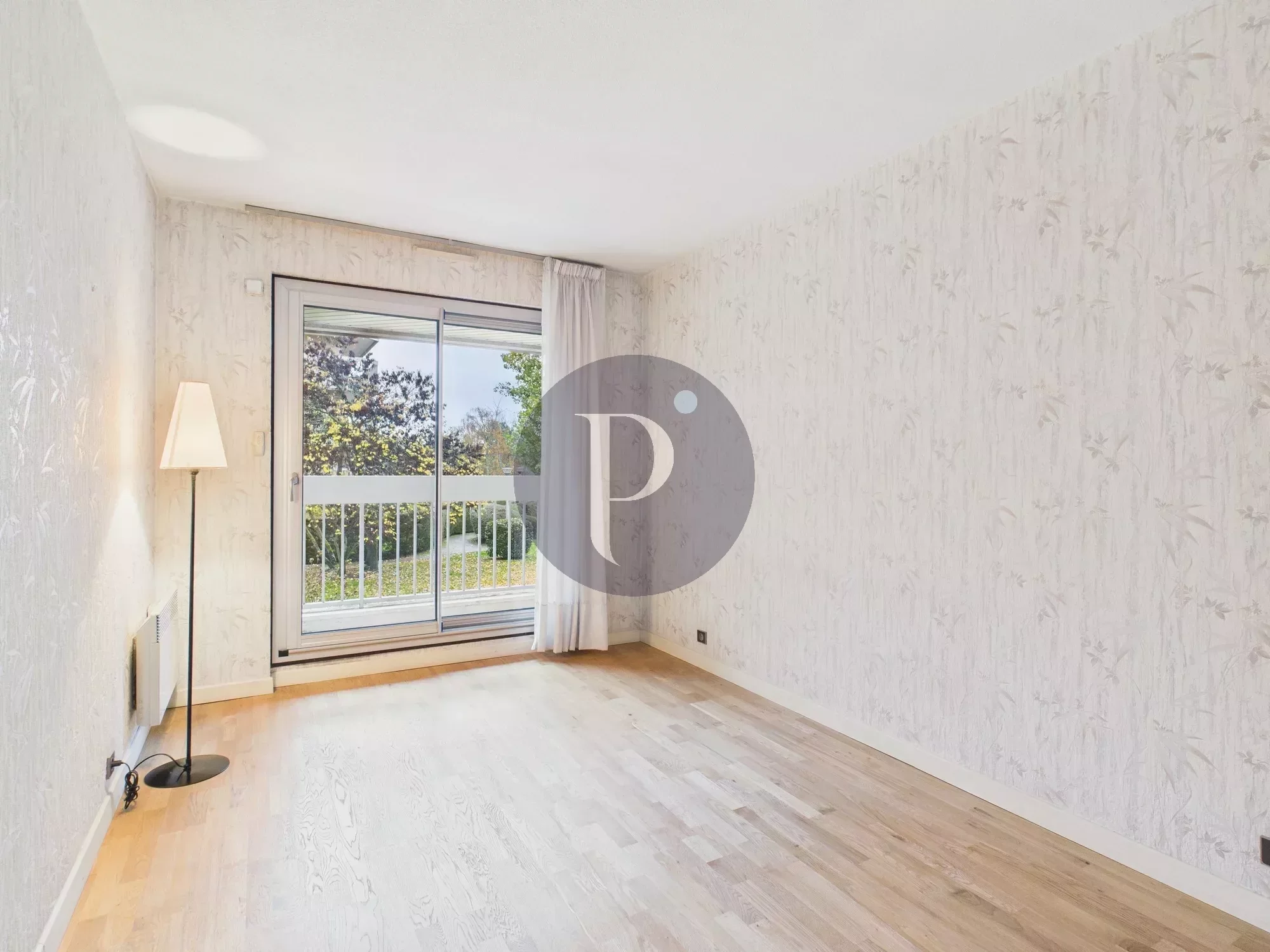 vente-appartement-4-pieces-verrieres-le-buisson-86335311