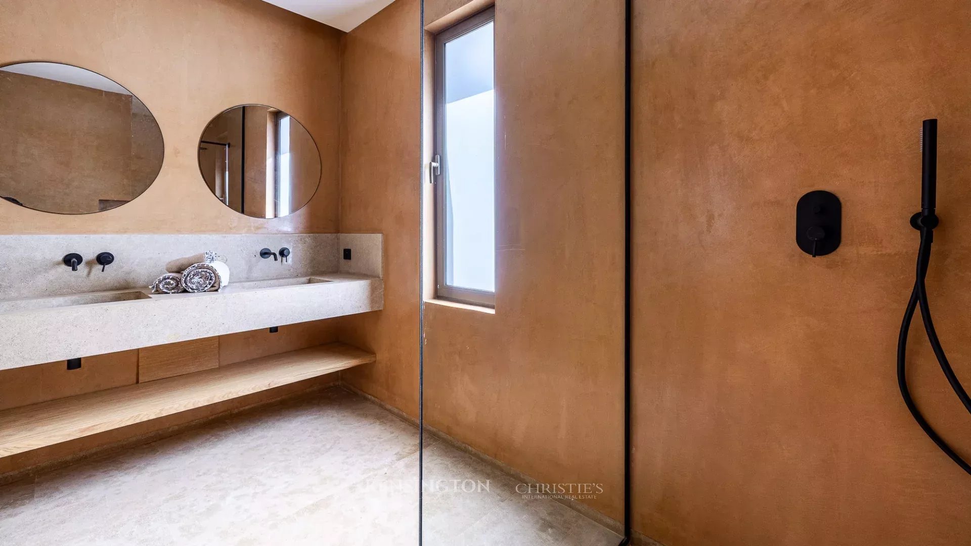 4 Bedroom Villa/Townhouse's Image 27