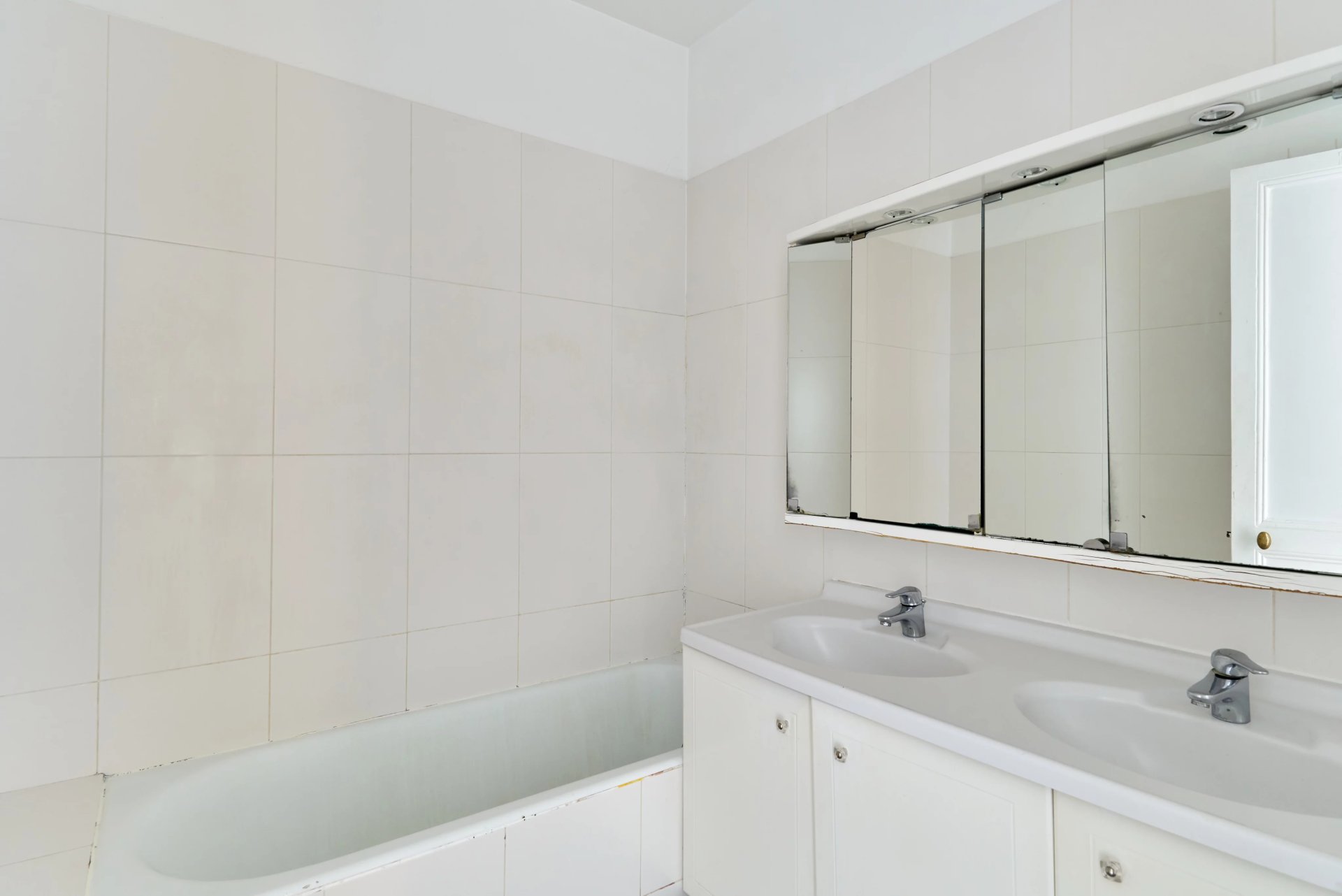 3 Bedroom Apartment/Flat's Image 10