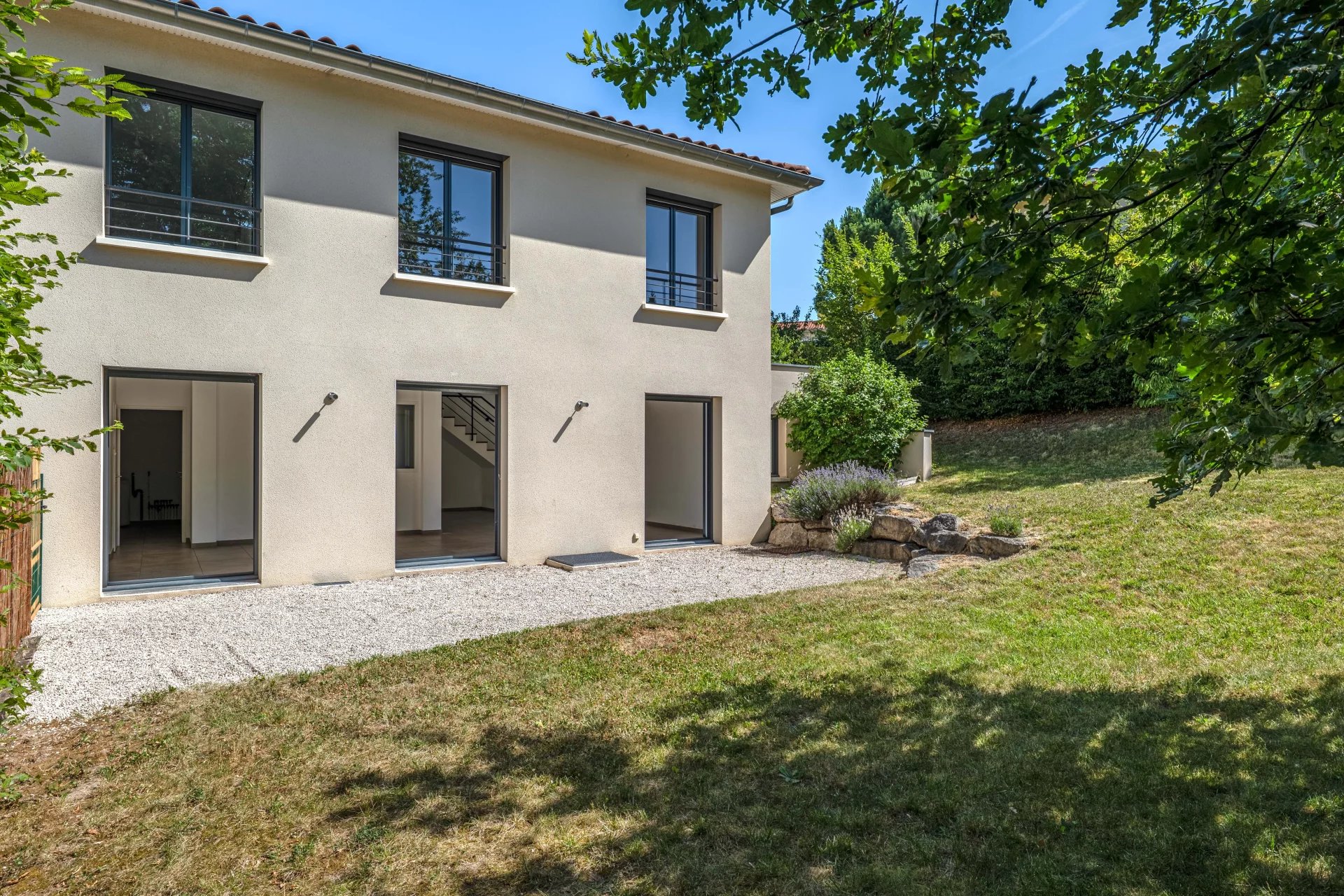 Villa 5 Chambres - Centre Dardilly Le Bas
