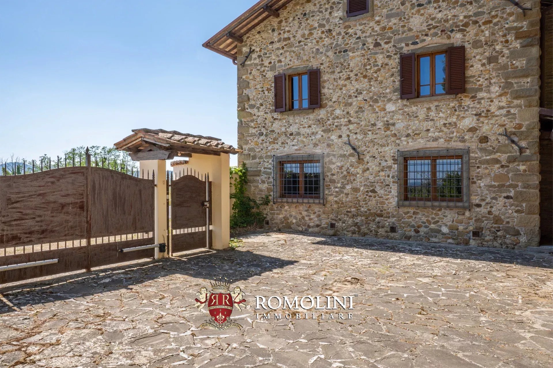 3 Bedroom Villa/Townhouse's Image 29