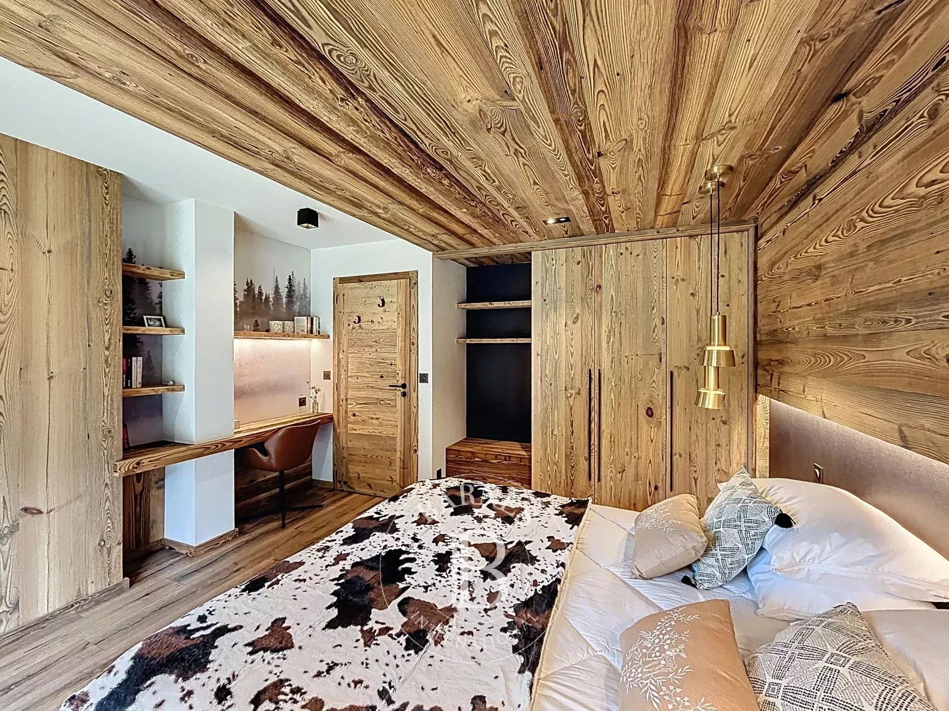 Photo of Châtel – Exceptional Chalet – 230 sqm – Sleeps 10 – Spa, Sauna & Stunning Views