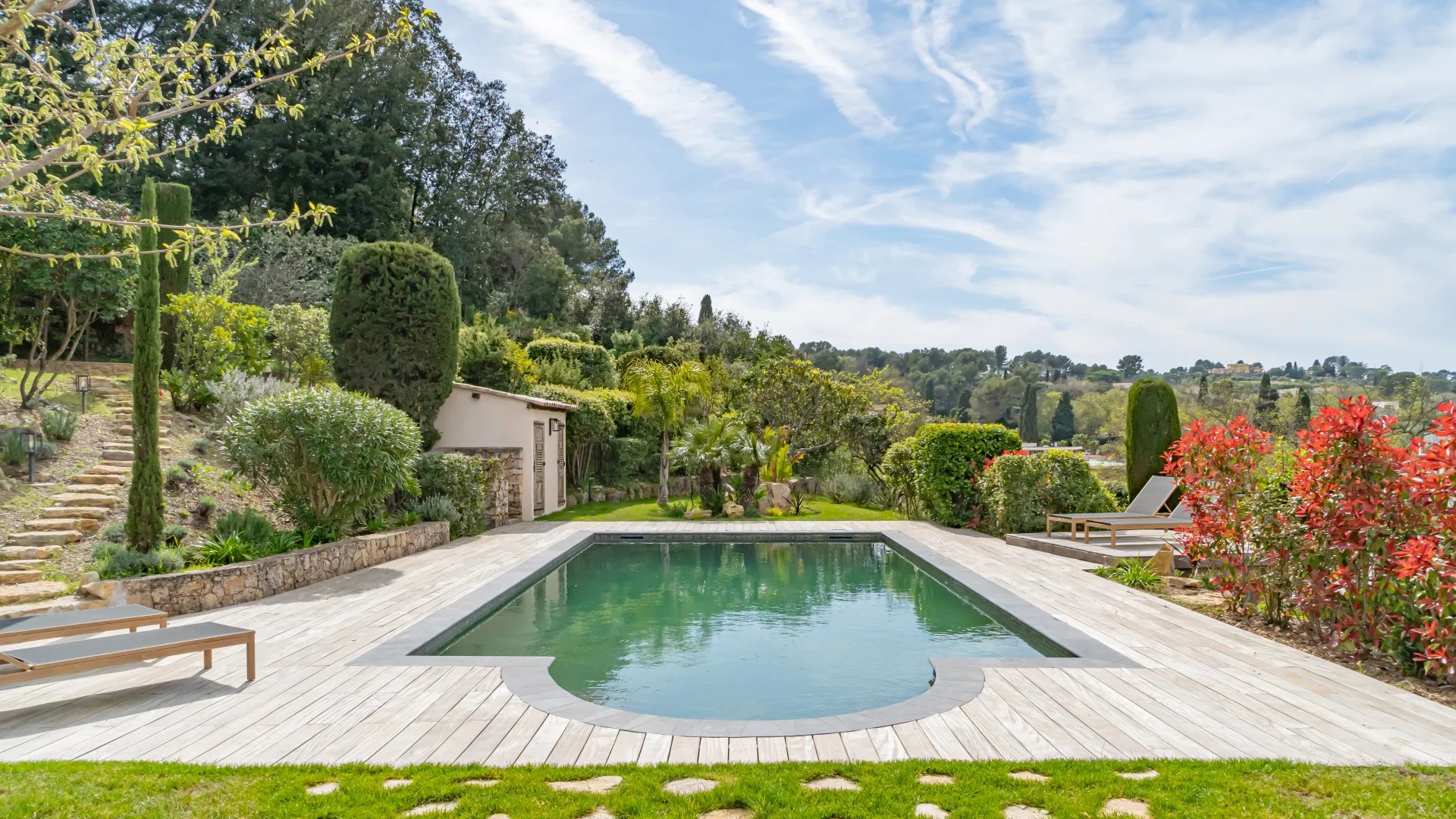 Sale House Valbonne Peyniblou
