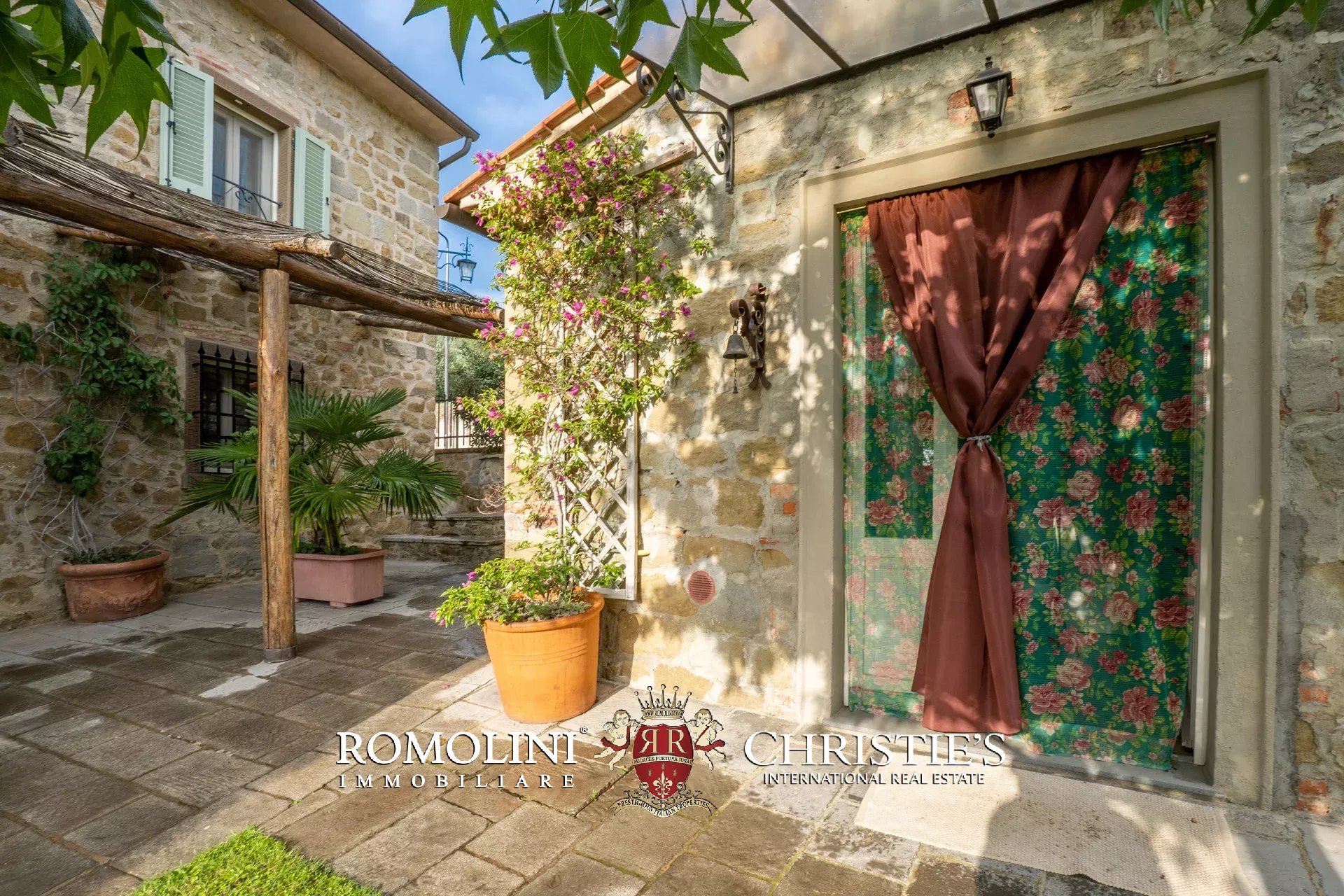 3 Bedroom Villa/Townhouse's Image 54