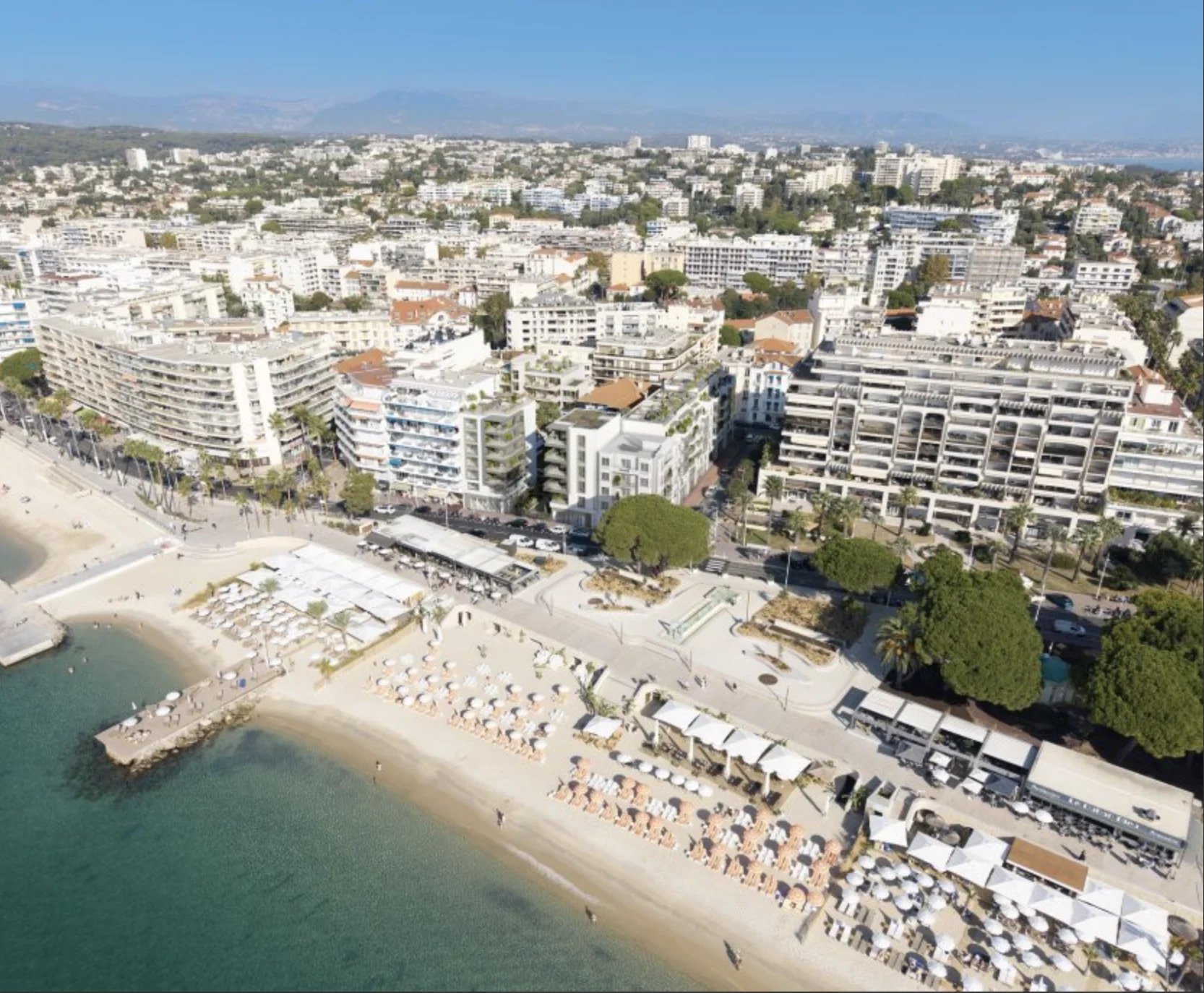 PROGRAMME NEUF - A VENDRE - JUAN LES PINS - FRONT DE MER - STUDIO