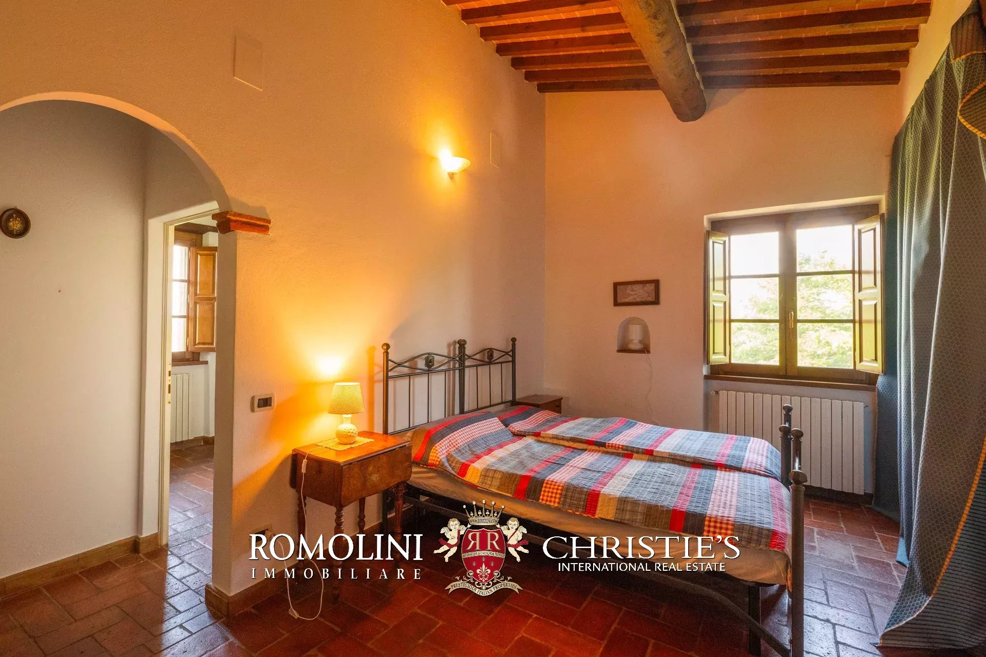 5 Bedroom Villa/Townhouse's Image 41